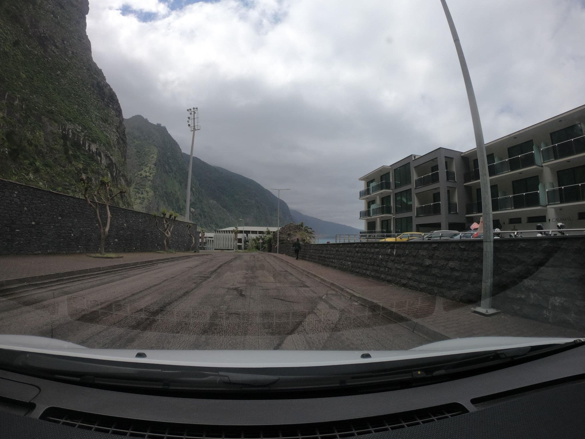 Street view near Calamar, São Vicente — © filipesilva (CC BY-SA · Mapillary)
