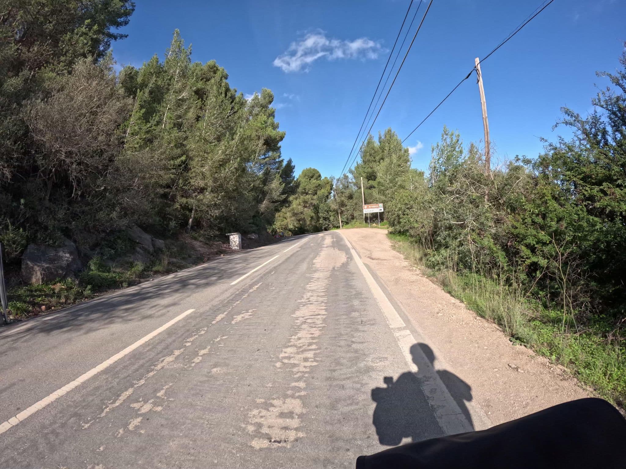Street view near Ecoparque do Outão, Setúbal — © claudiop (CC BY-SA · Mapillary)