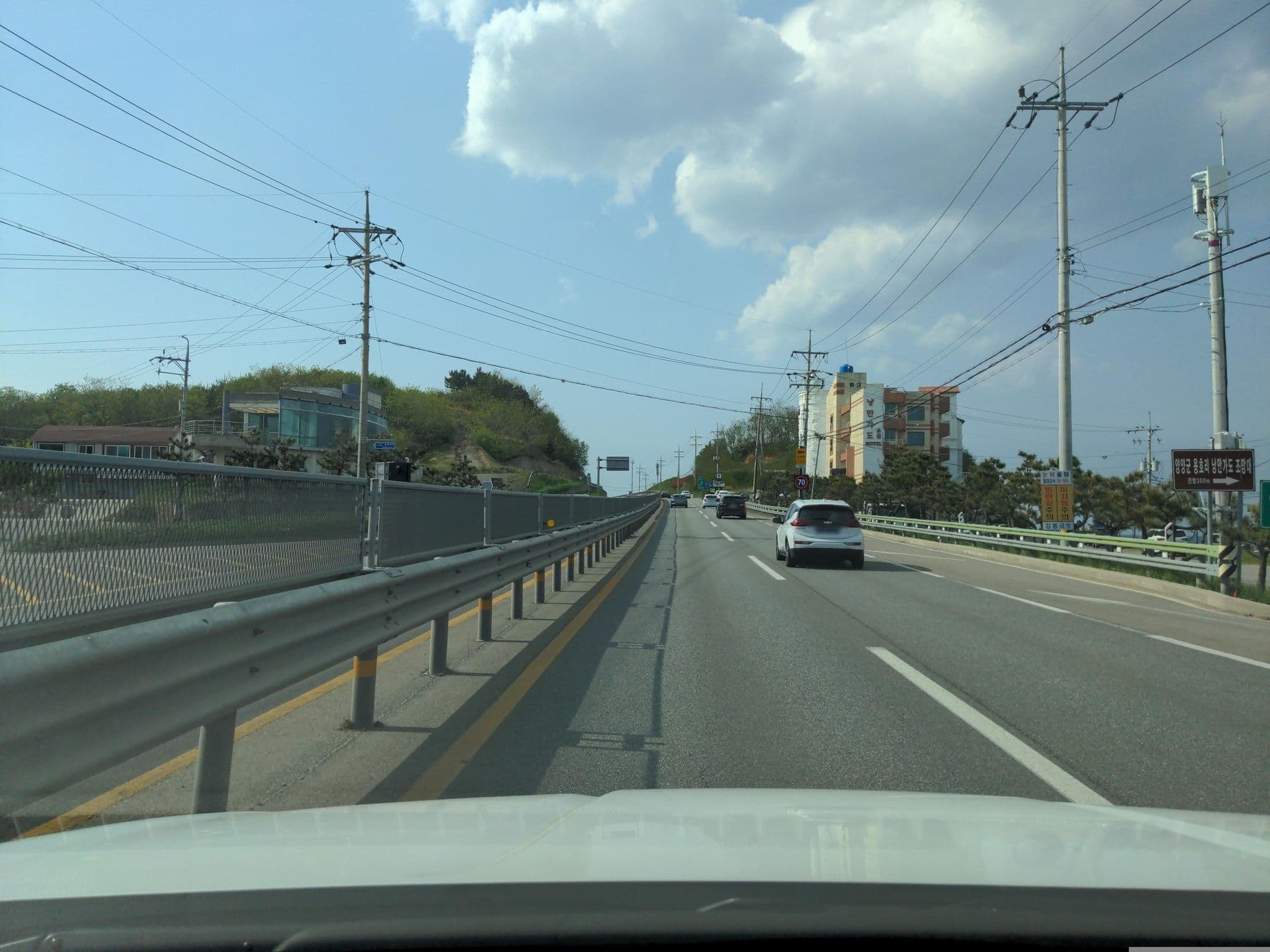Street view near Hotel Two-Y, Sokcho — © eneerhut (CC BY-SA · Mapillary)