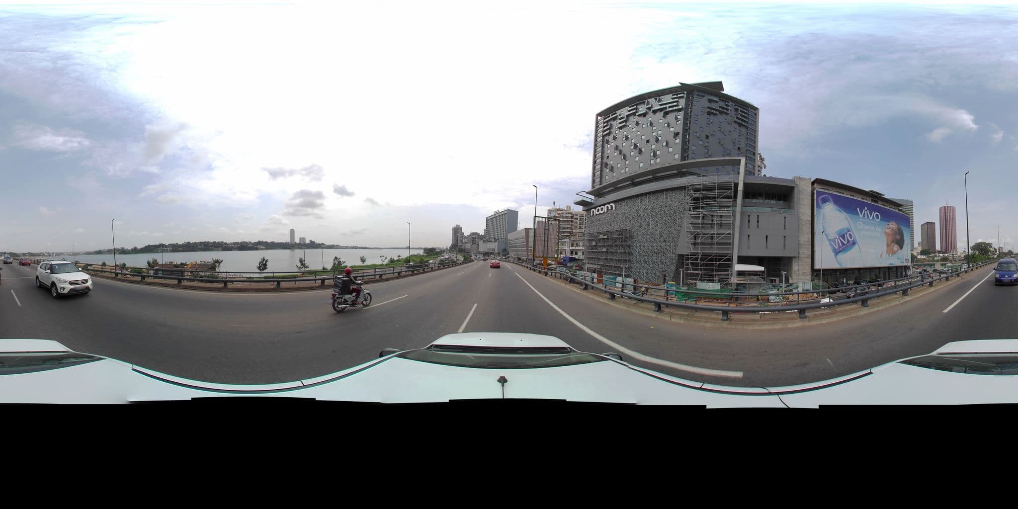Street view near Noom Hotel Abidjan Plateau, Marcory — © cign (CC BY-SA · Mapillary)
