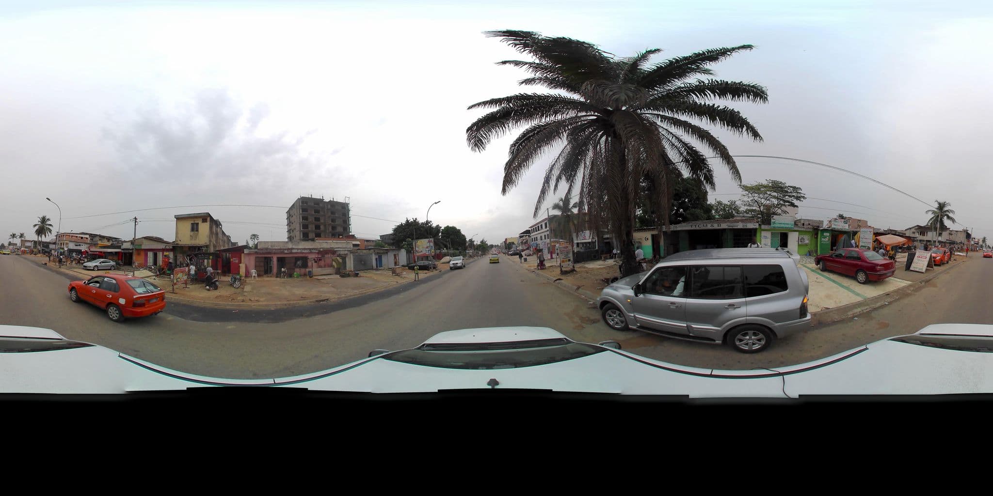 Street view near Platinum hotel Spa Abidjan, Abobo — © cign (CC BY-SA · Mapillary)