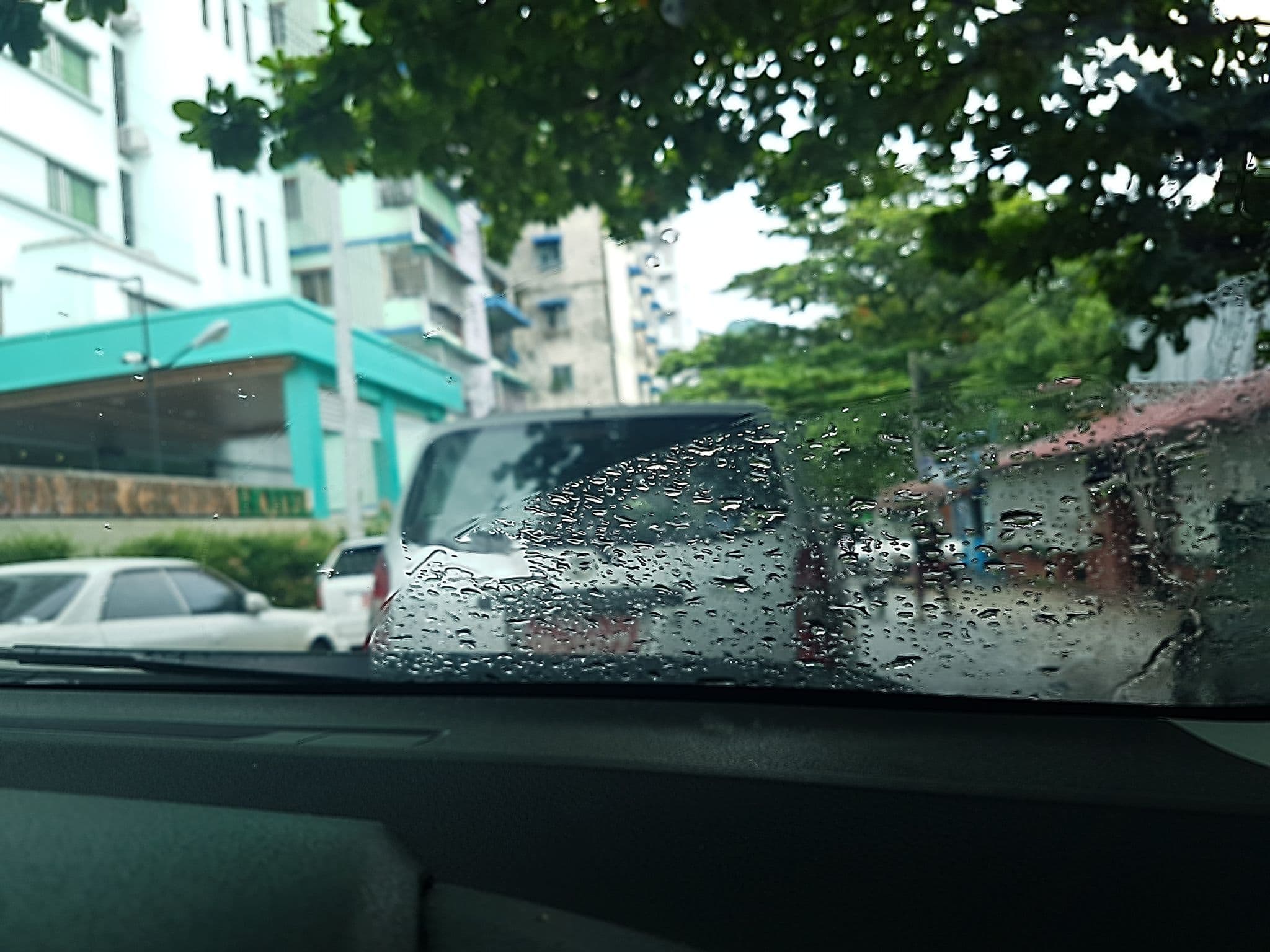 Street view near Silver Green Hotel, Yangon — © aungphone (CC BY-SA · Mapillary)
