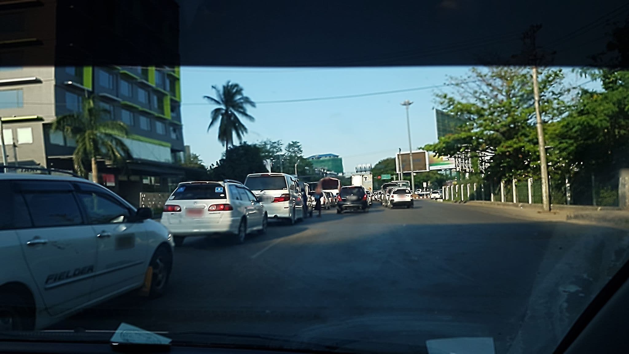 Street view near Royal Holiday Hotel, Mahlwagon — © aungphone (CC BY-SA · Mapillary)
