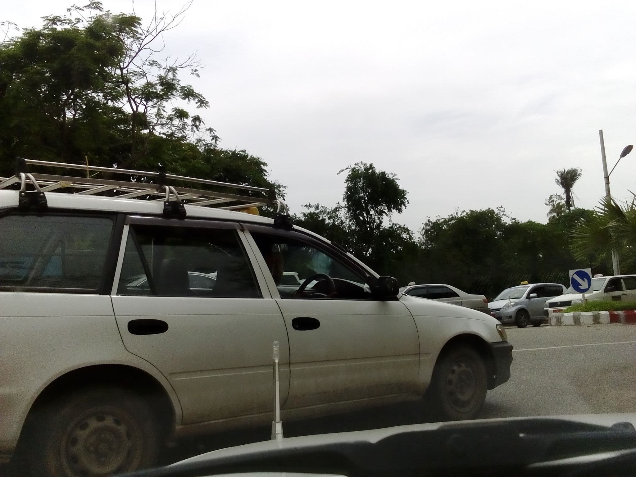 Street view near Sheraton Hotel, Pazundaung — © coker (CC BY-SA · Mapillary)