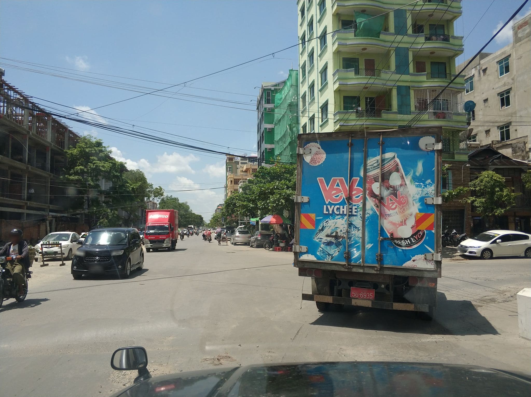 Street view near FG(俏夫人2店)美容美发&足疗, Mandalay — © mghla (CC BY-SA · Mapillary)