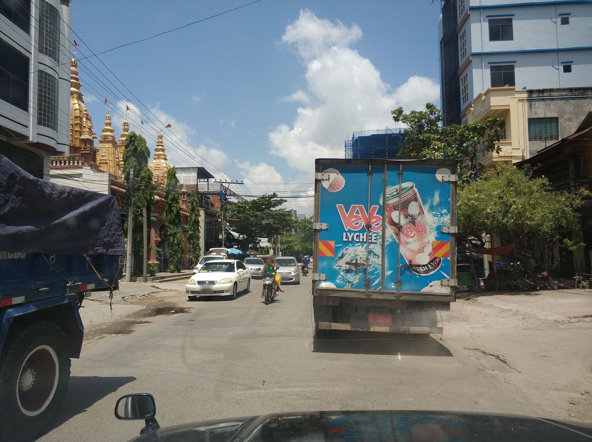 Street view near Orient Hotel, Mandalay — © mghla (CC BY-SA · Mapillary)
