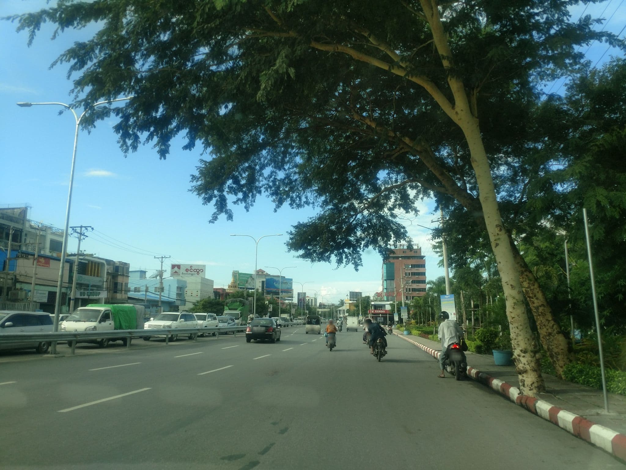 Street view near 78 Hotel, Mandalay — © kokoye2007 (CC BY-SA · Mapillary)