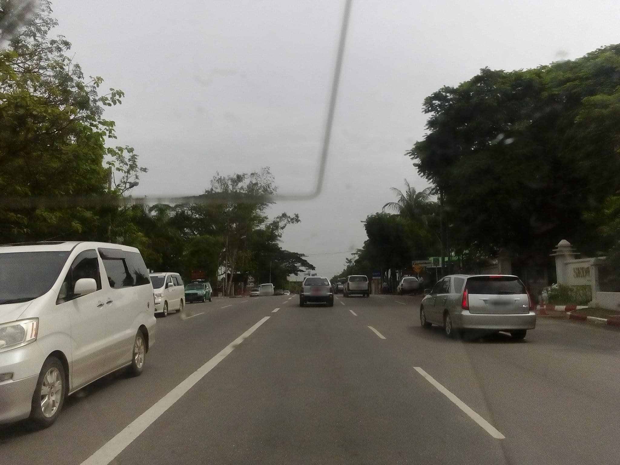 Street view near Sedona Hotel ( Grand Ball Room ), Hledan — © coker (CC BY-SA · Mapillary)