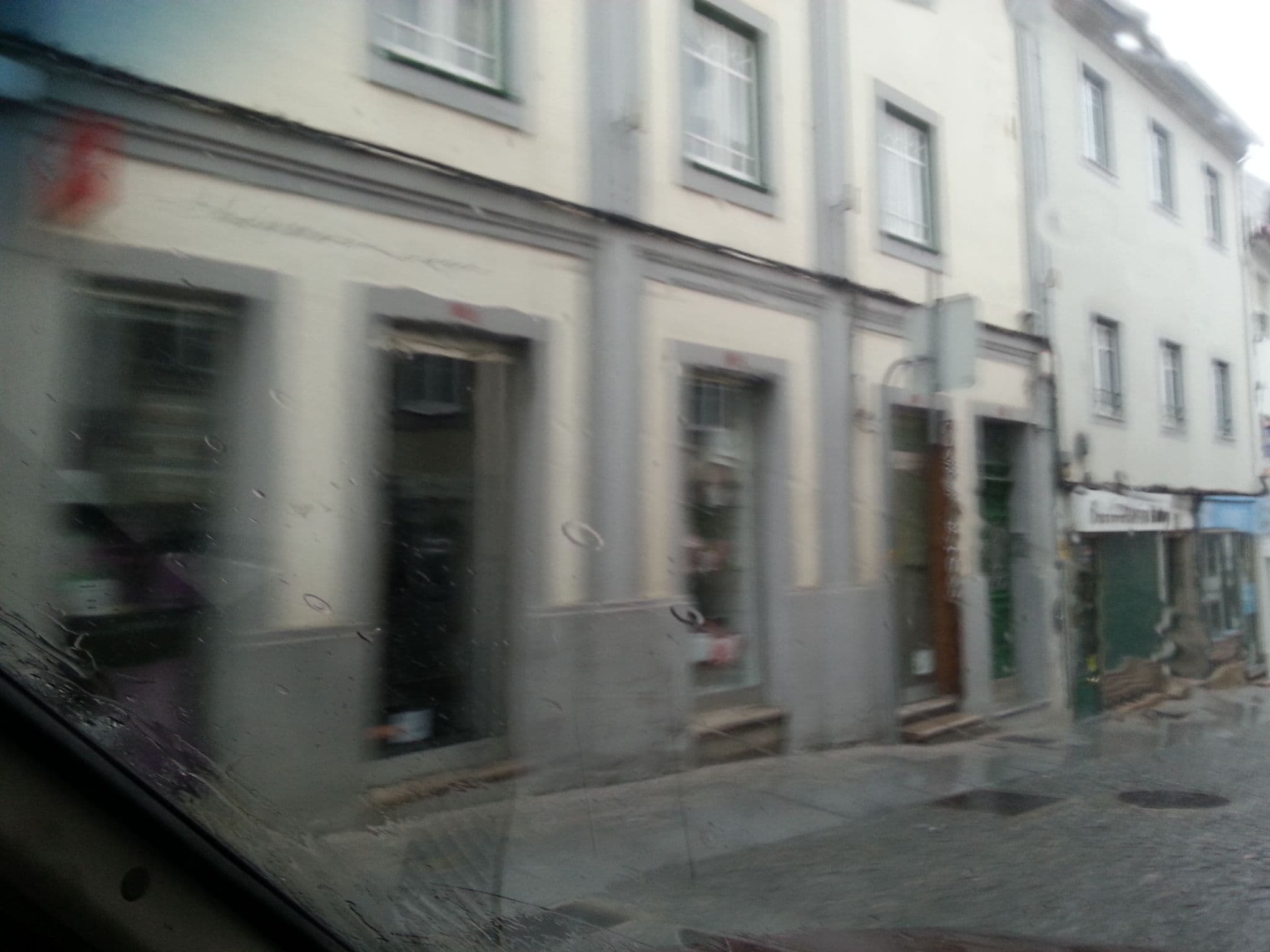 Street view near Residência Filipe, Guarda — © ozflor (CC BY-SA · Mapillary)