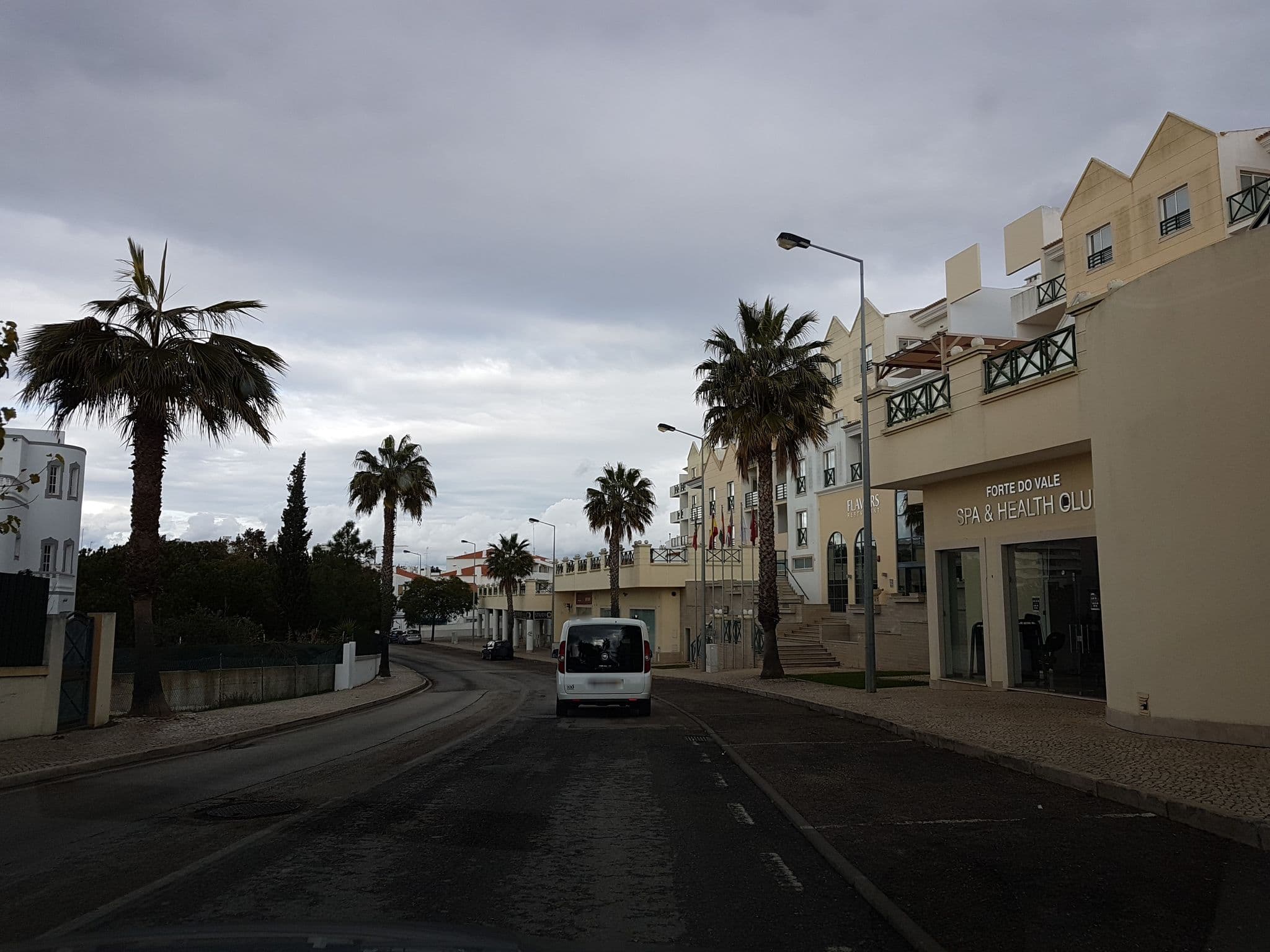 Street view near Forte do Vale, Albufeira — © jopparn (CC BY-SA · Mapillary)