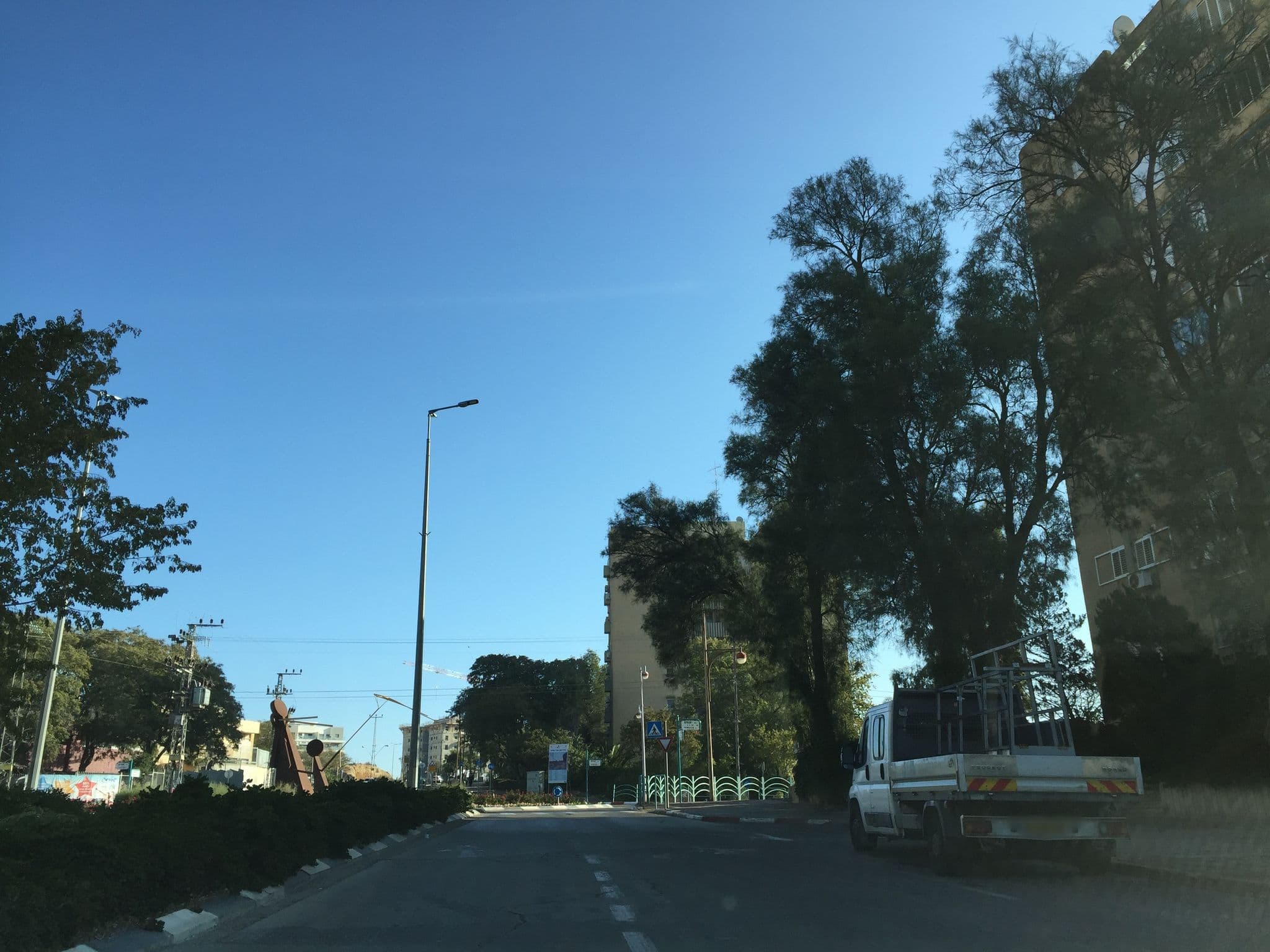 Street view near נוף למדבר, Arad — © richlv (CC BY-SA · Mapillary)