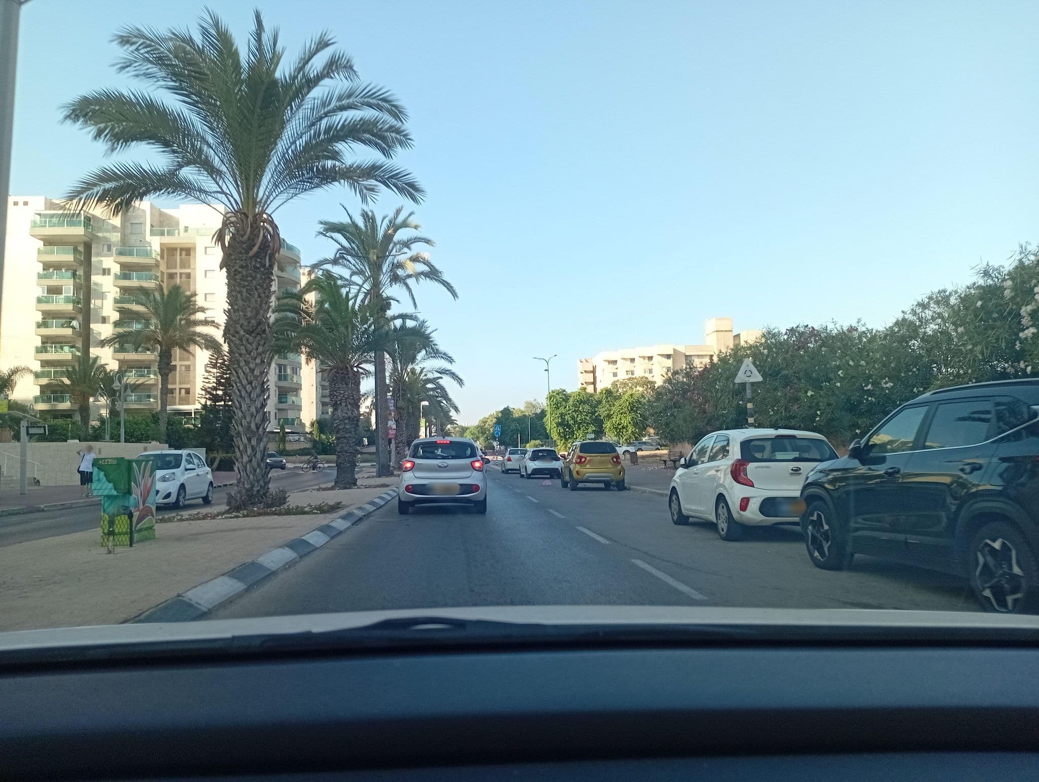 Street view near Dan Gardens Hotel Ashkelon, Ashkelon — © nadavs23 (CC BY-SA · Mapillary)