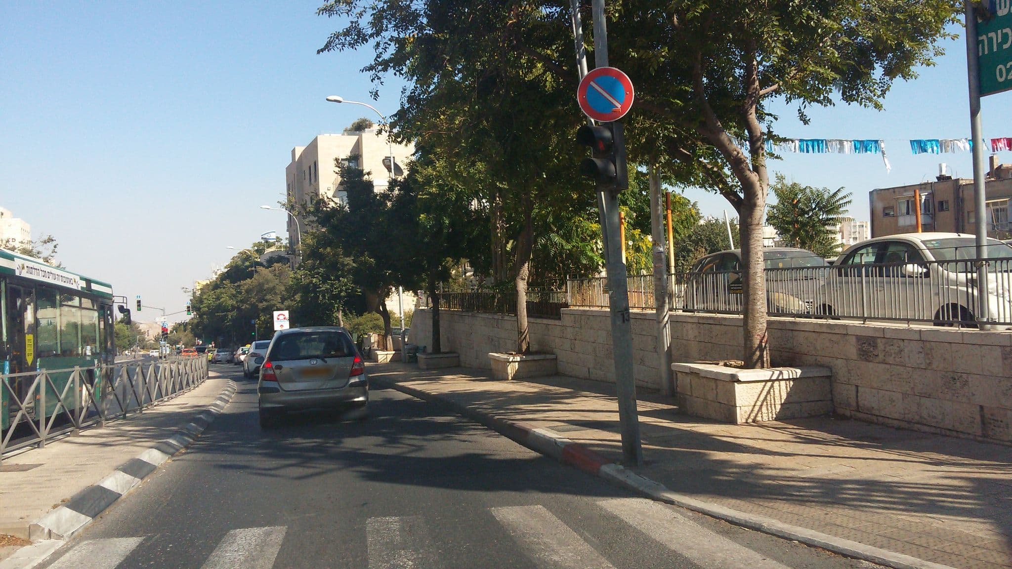 Street view near מלון הנשיא, Jerusalem — © hdunn (CC BY-SA · Mapillary)