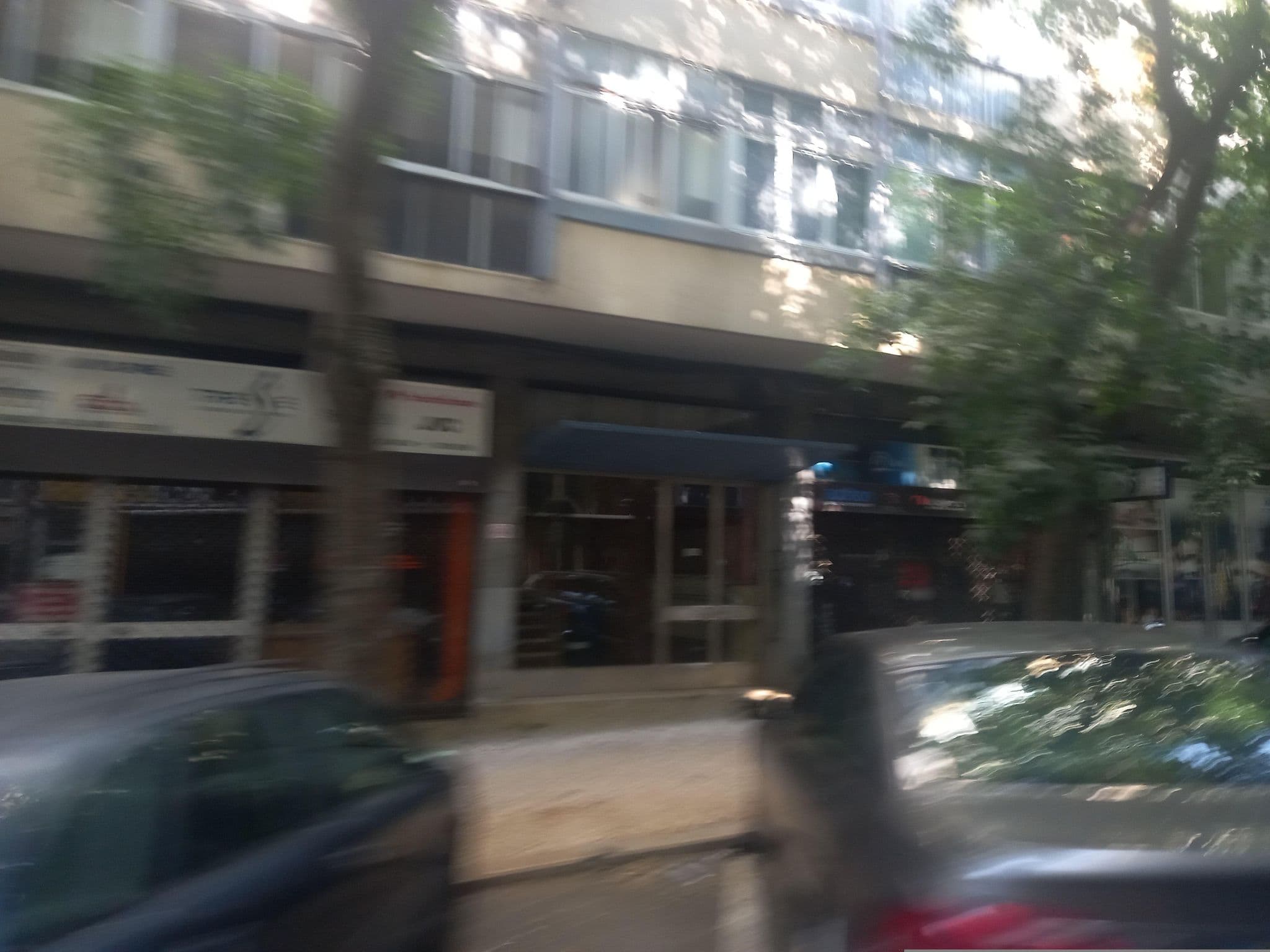 Street view near Turim Luxe Hotel, São Jorge de Arroios — © danielagos12 (CC BY-SA · Mapillary)