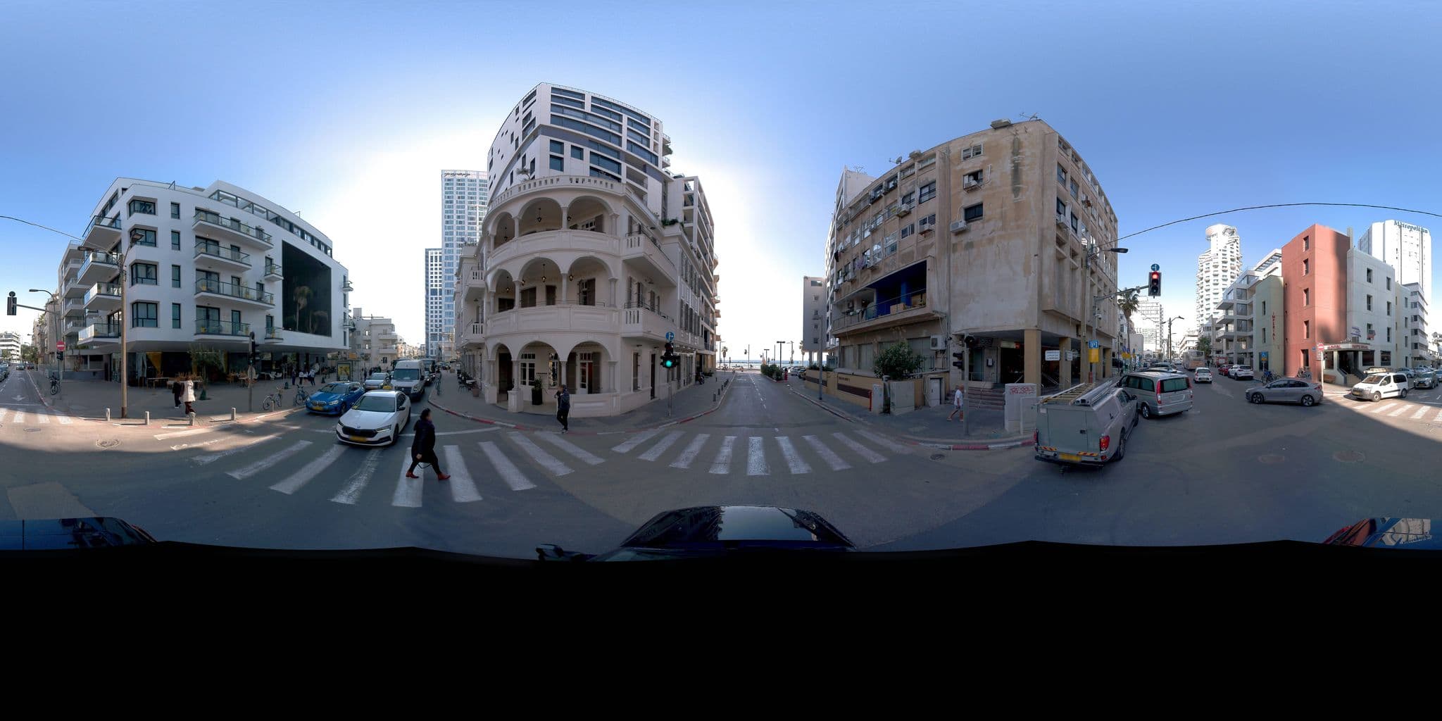 Street view near Brown Beach House Hotel, Tel Aviv — © jeffreymartin (CC BY-SA · Mapillary)