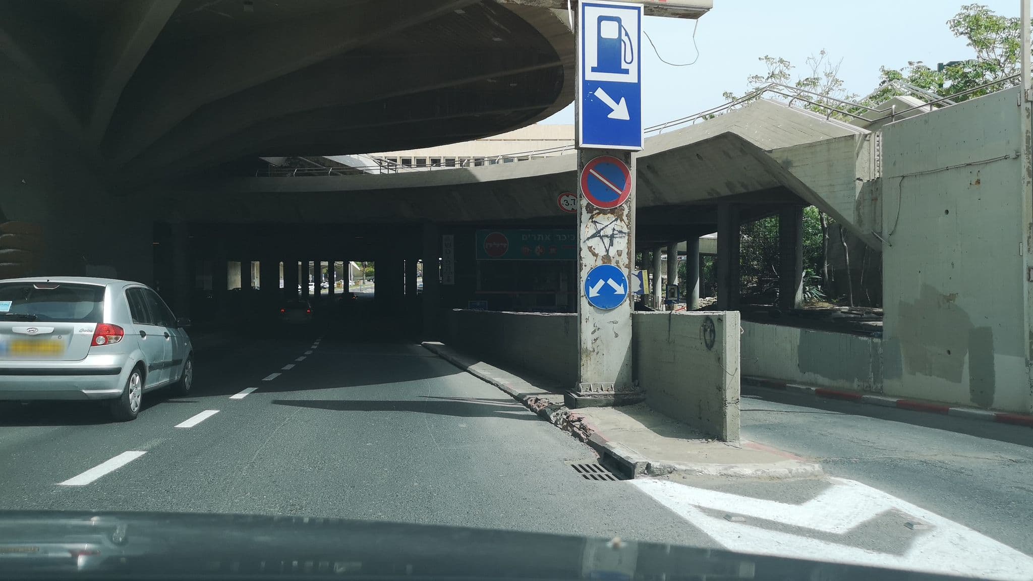 Street view near TLVSublet- Short term vacation apartments, Tel Aviv — © ran2010 (CC BY-SA · Mapillary)