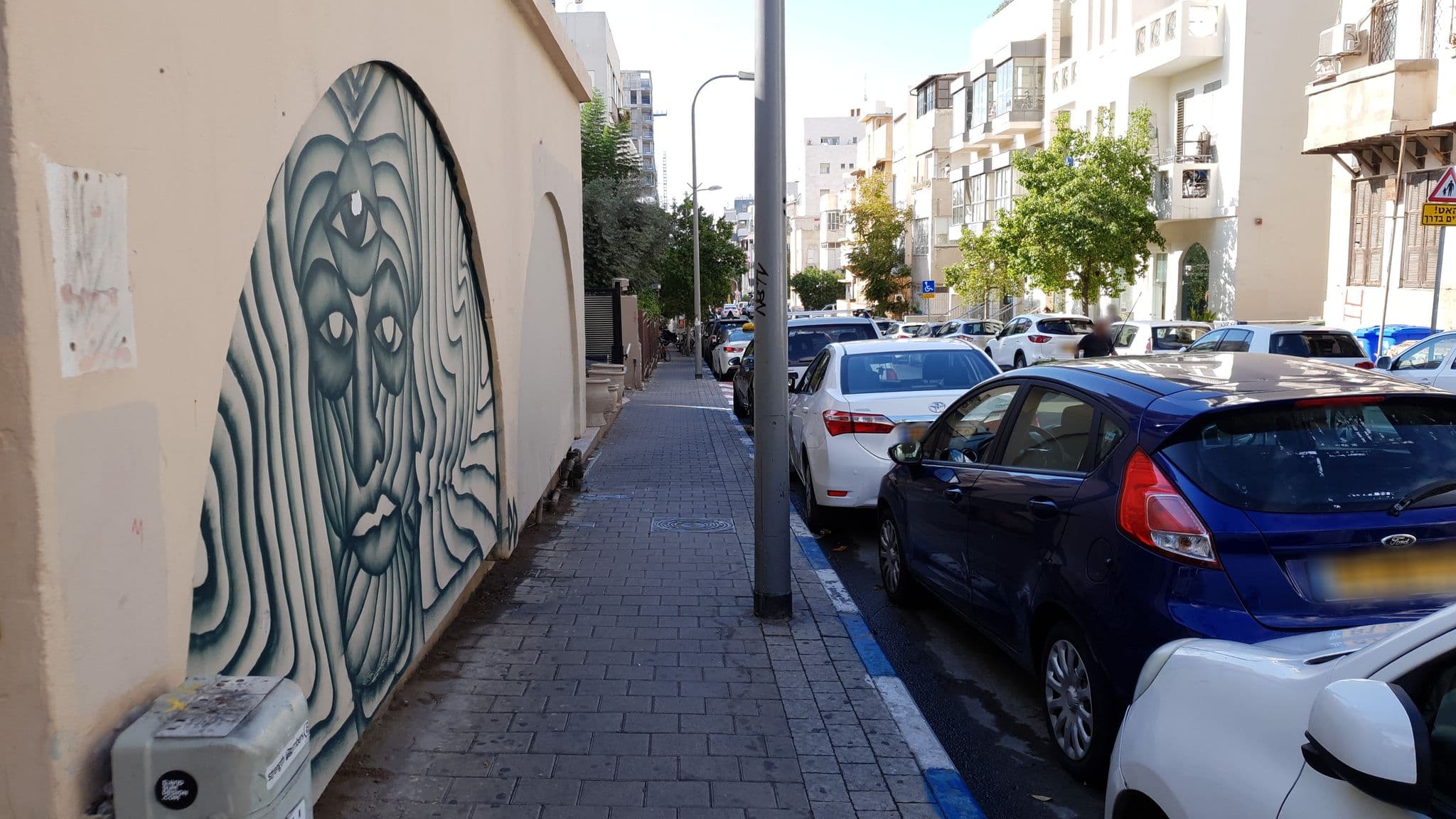 Street view near Assemblage Boutique Hotel, Tel Aviv — © jopparn (CC BY-SA · Mapillary)