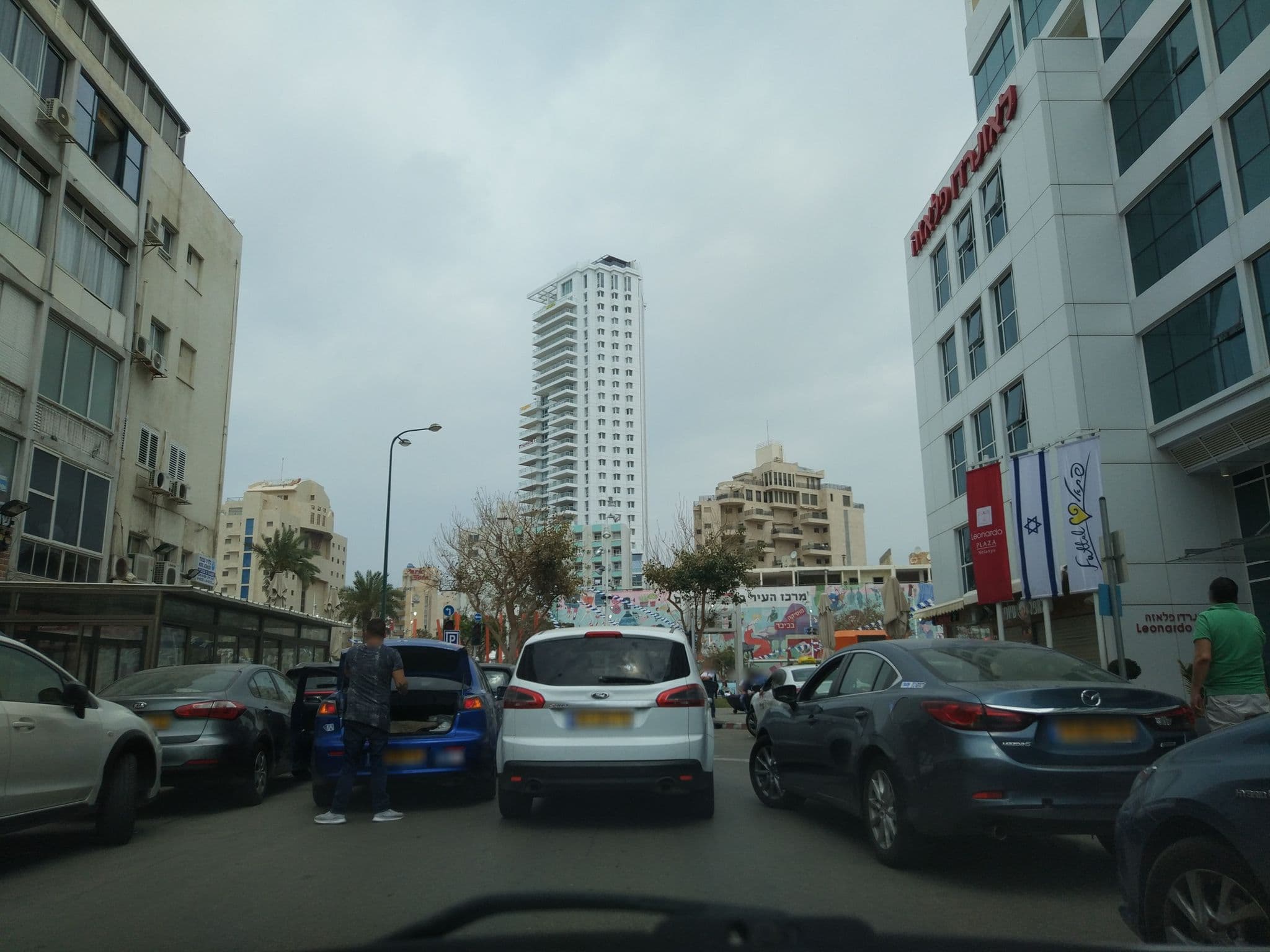 Street view near Leonardo Plaza Netanya Hotel, Netanya — © hind (CC BY-SA · Mapillary)