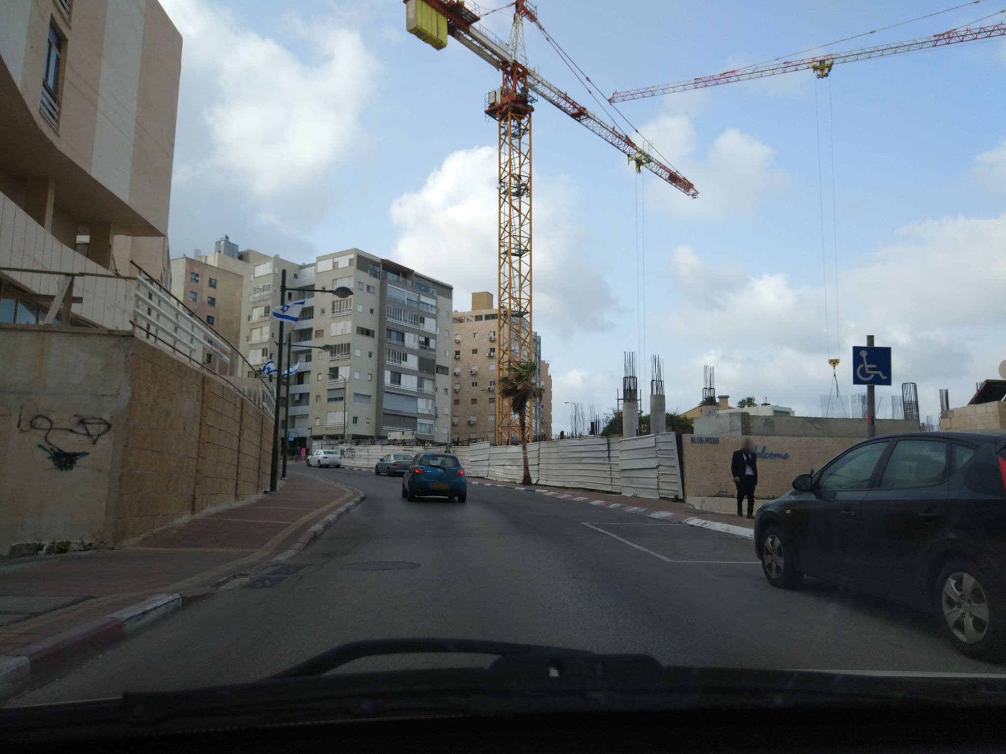 Street view near Blueweiss Hotel, Netanya — © hind (CC BY-SA · Mapillary)