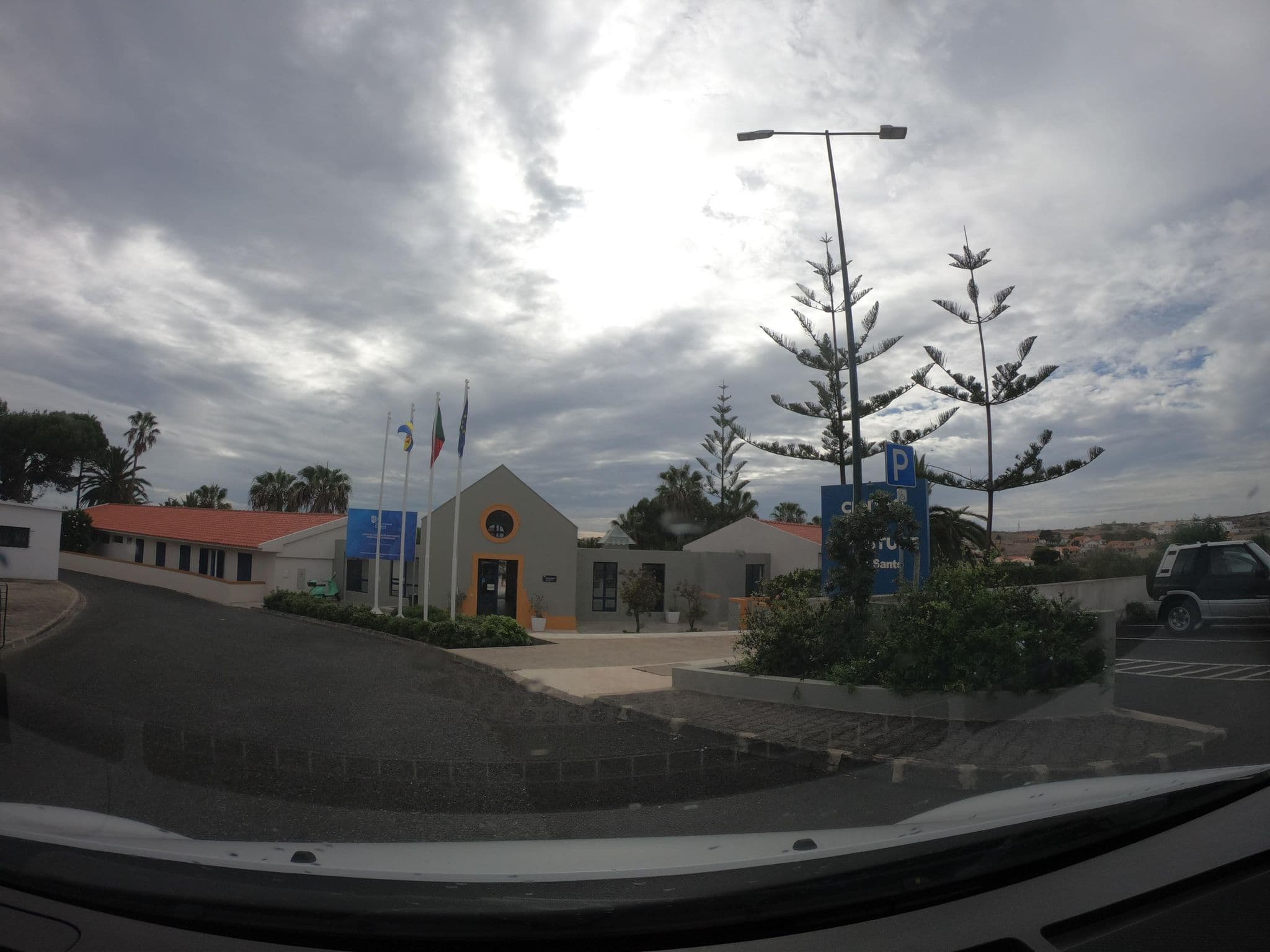 Street view near Centro de Juventude do Porto Santo, Caniçal — © filipesilva (CC BY-SA · Mapillary)