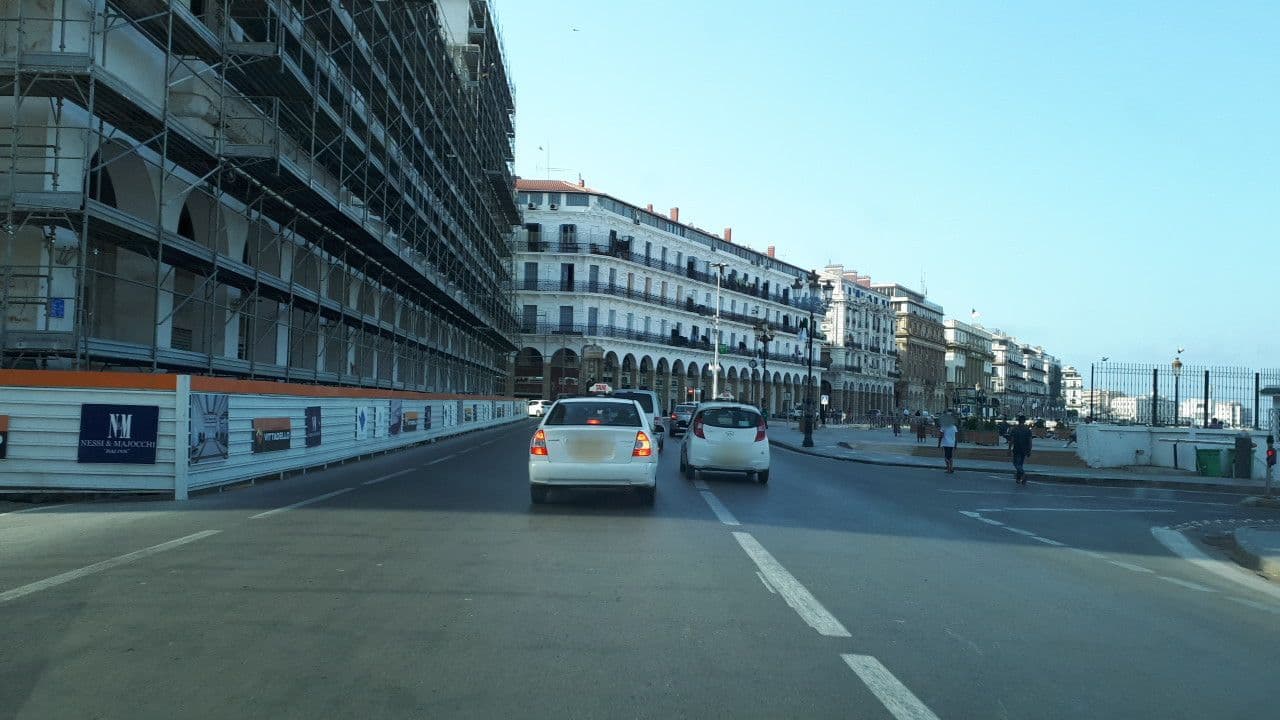 Street view near Safir Hotel Algiers, Algiers — © superadlen (CC BY-SA · Mapillary)
