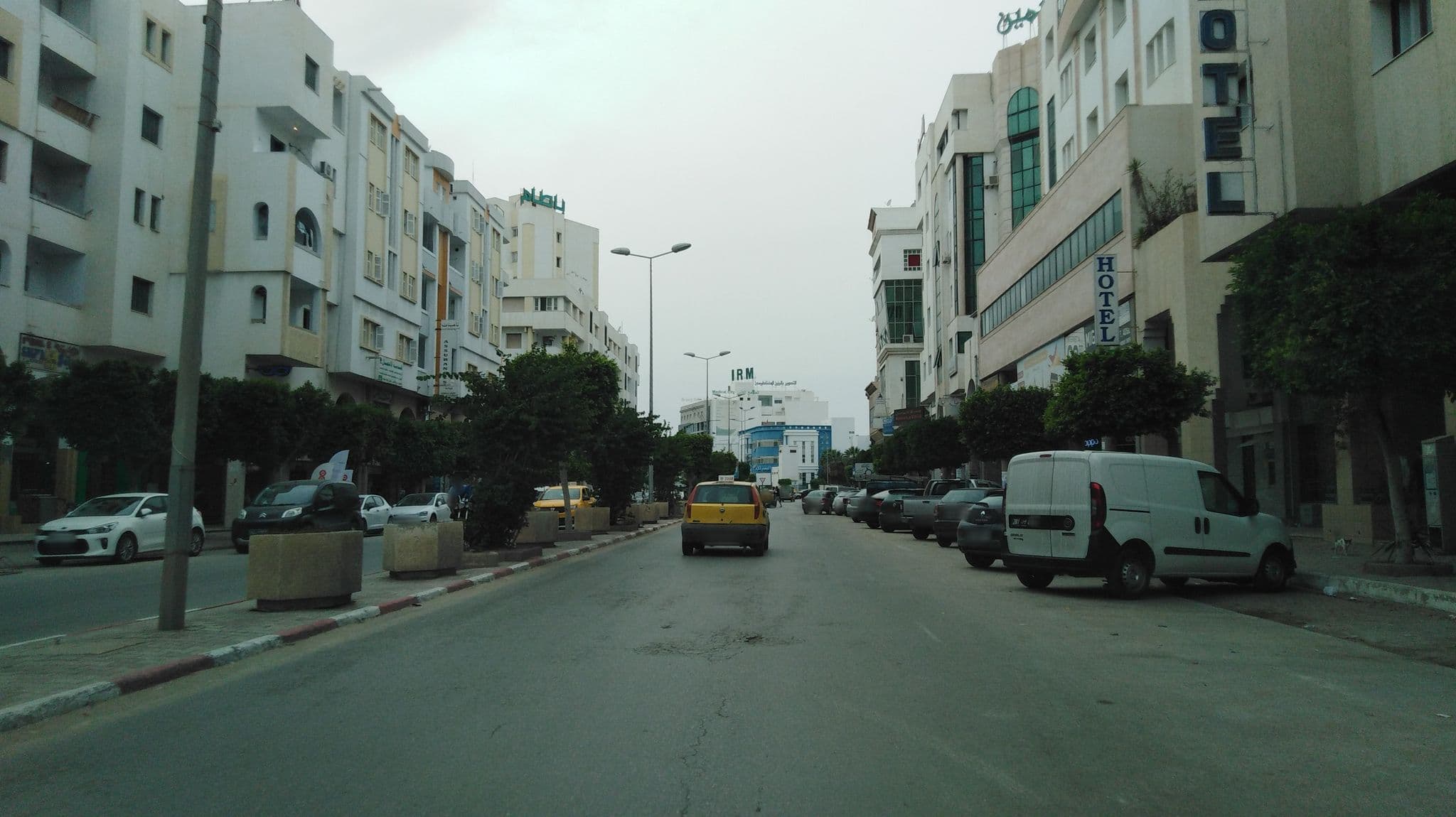 Street view near Hotel El Ahbeb, Sfax — © mhaddar (CC BY-SA · Mapillary)