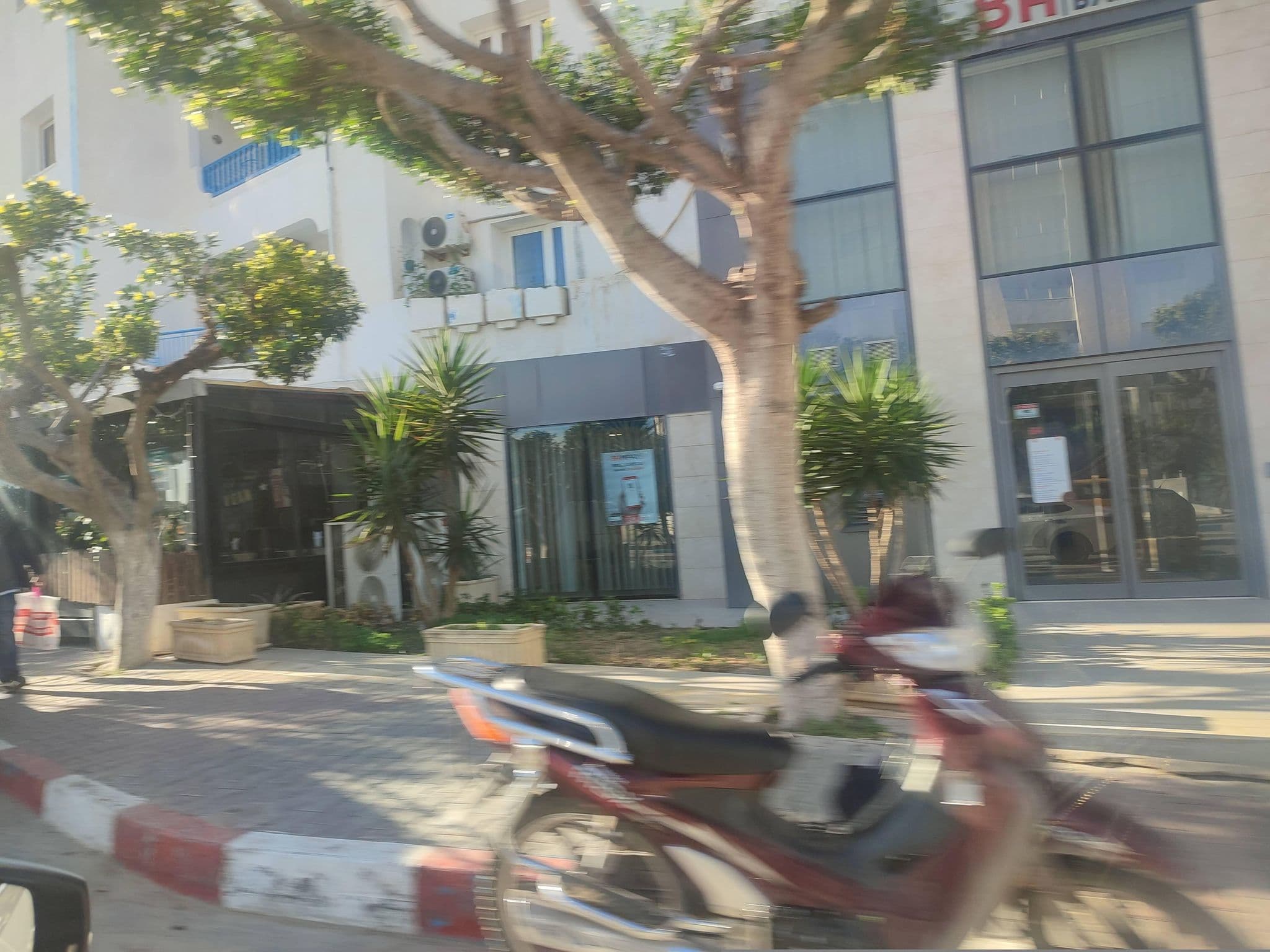 Street view near Sindibad center, Hammam Sousse — © YahmadiMed (CC BY-SA · Mapillary)