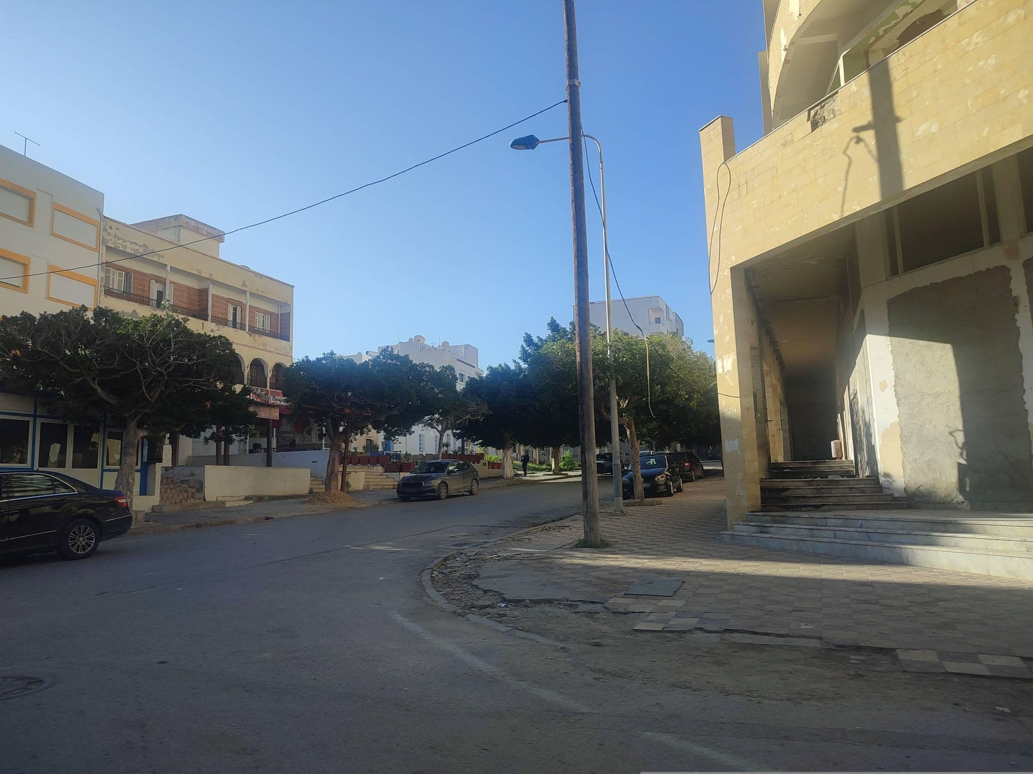 Street view near Sousse City & Beach Hotel, Sousse — © YahmadiMed (CC BY-SA · Mapillary)