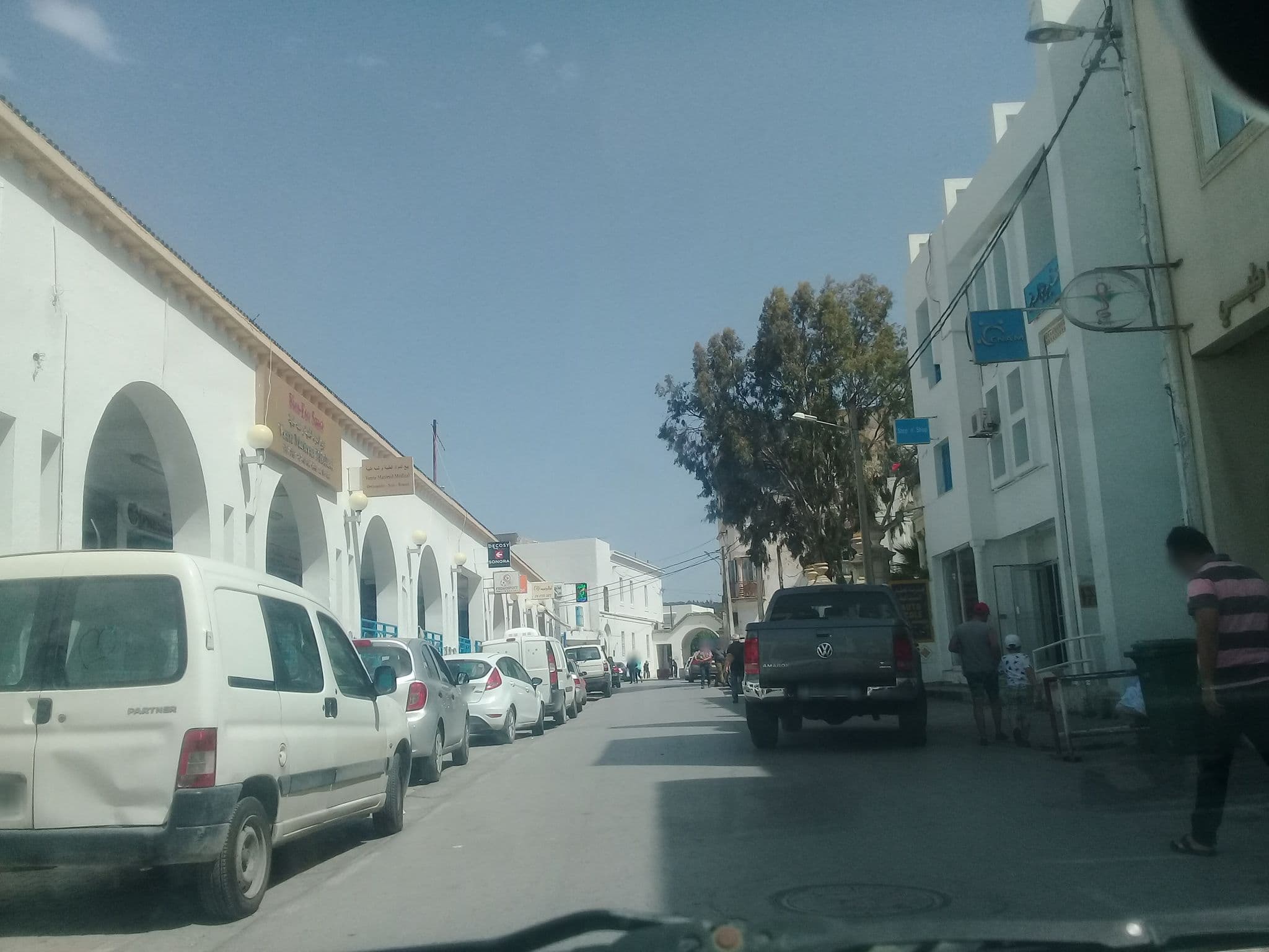 Street view near Hotel Regency Gammarth, La Marsa — © graphicom (CC BY-SA · Mapillary)
