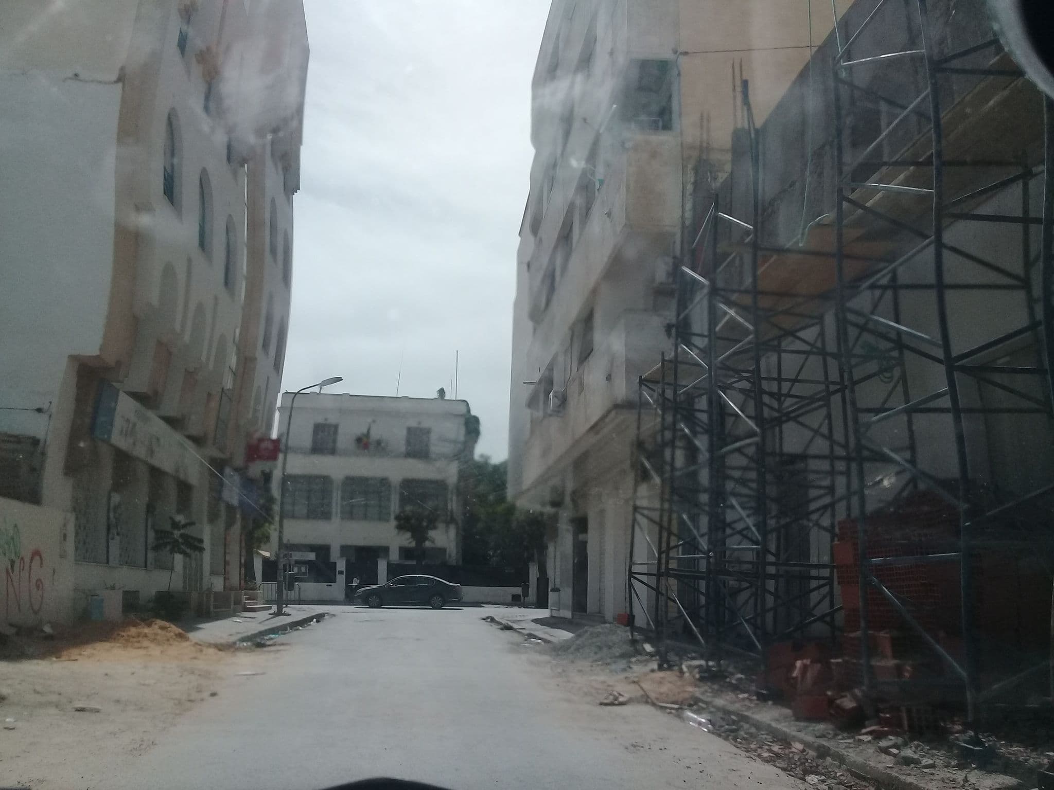 Street view near Hotel Le Consul, Tunis — © graphicom (CC BY-SA · Mapillary)