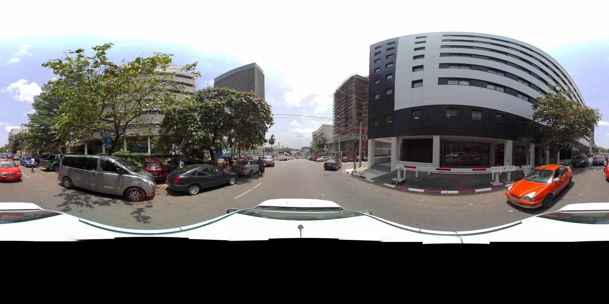 Street view near Ivotel - Abidjan, Marcory — © cign (CC BY-SA · Mapillary)