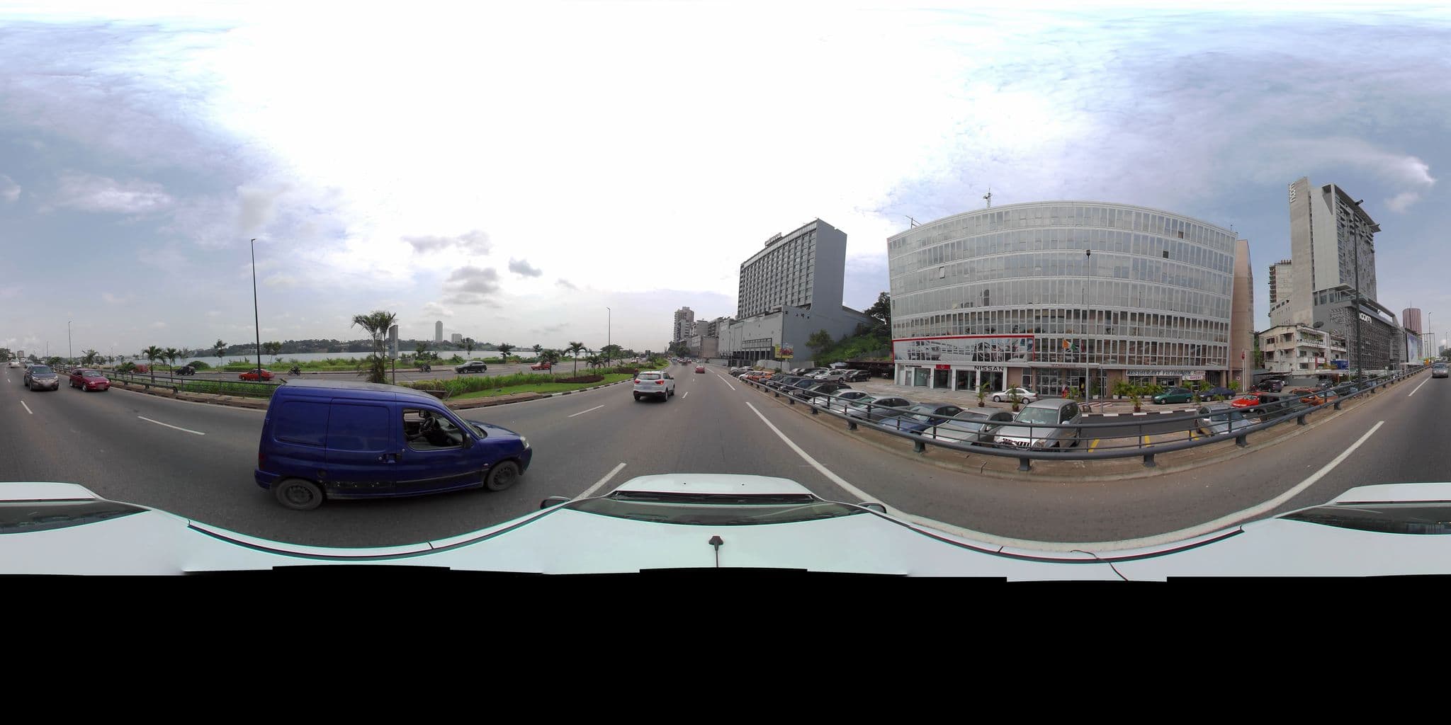 Street view near Noom, Marcory — © cign (CC BY-SA · Mapillary)