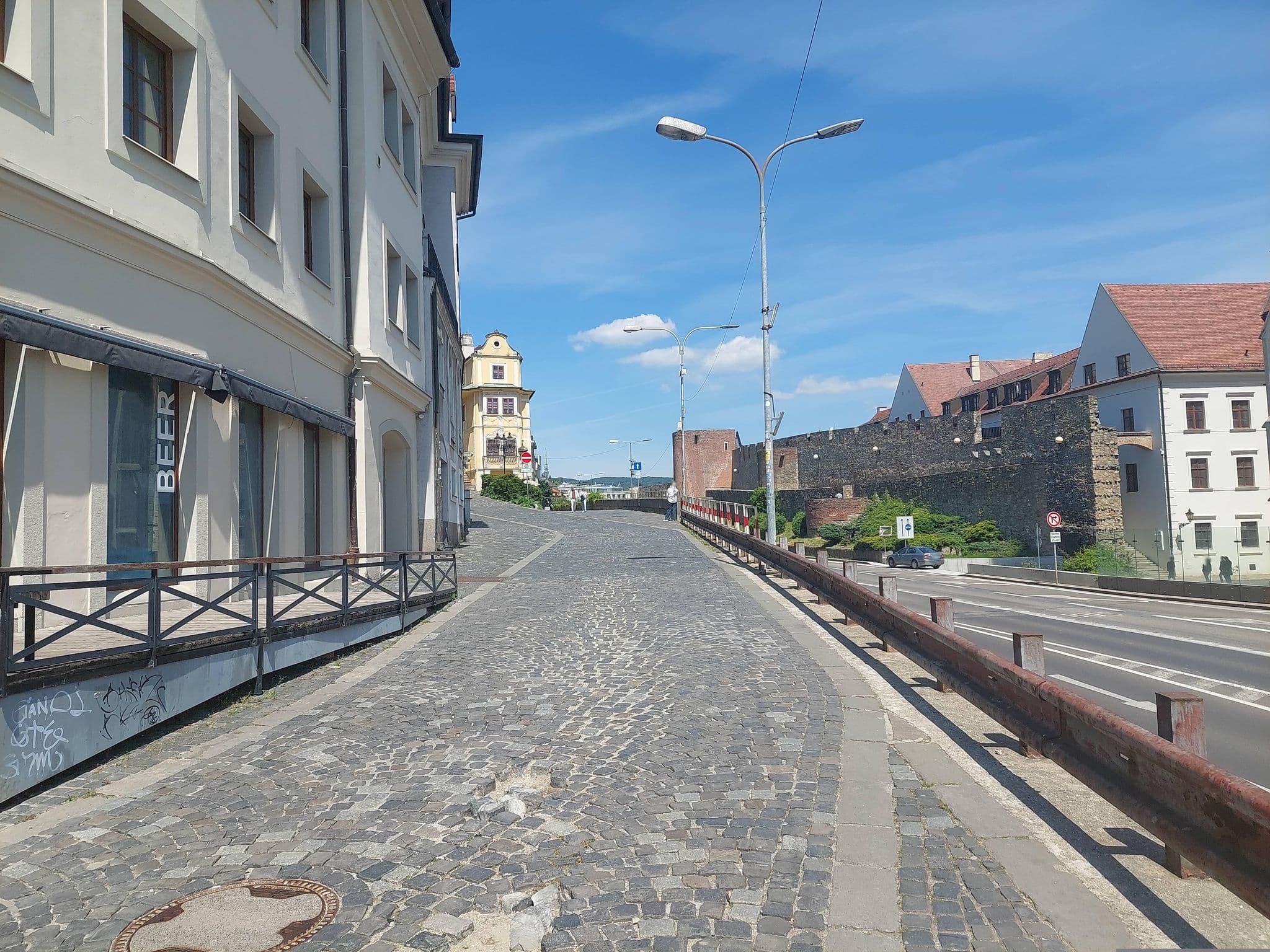Street view near Zeitlos Boutique Hostel, Bratislava — © jose1711 (CC BY-SA · Mapillary)