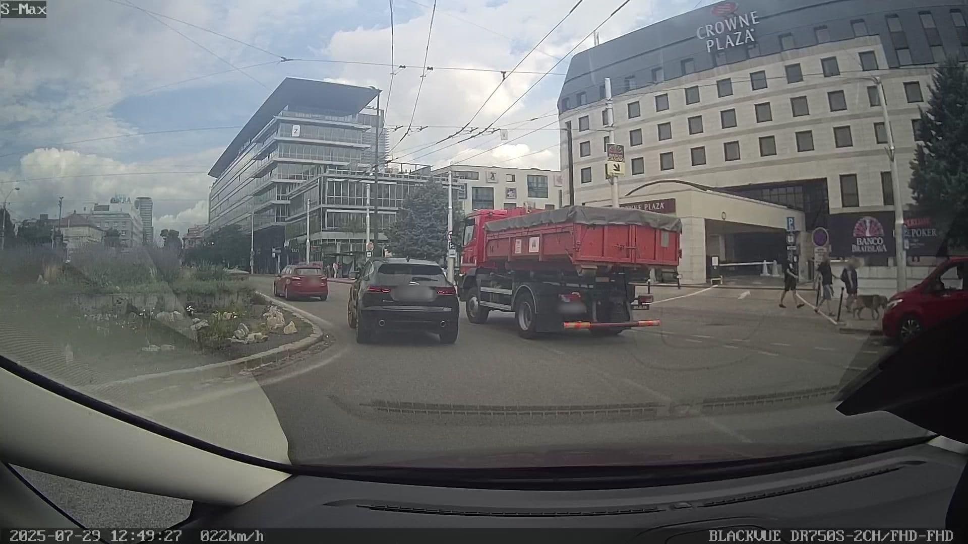 Street view near Ubytovňa Hviezda, Bratislava — © hajty (CC BY-SA · Mapillary)