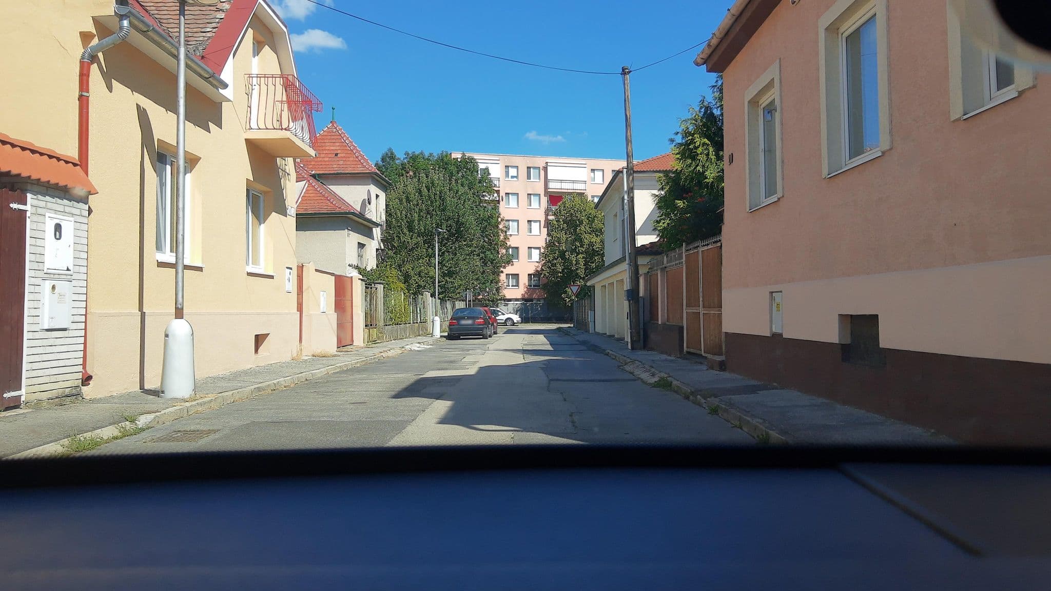 Street view near Kovalinka Ubytovanie, Piešťany — © pescan (CC BY-SA · Mapillary)