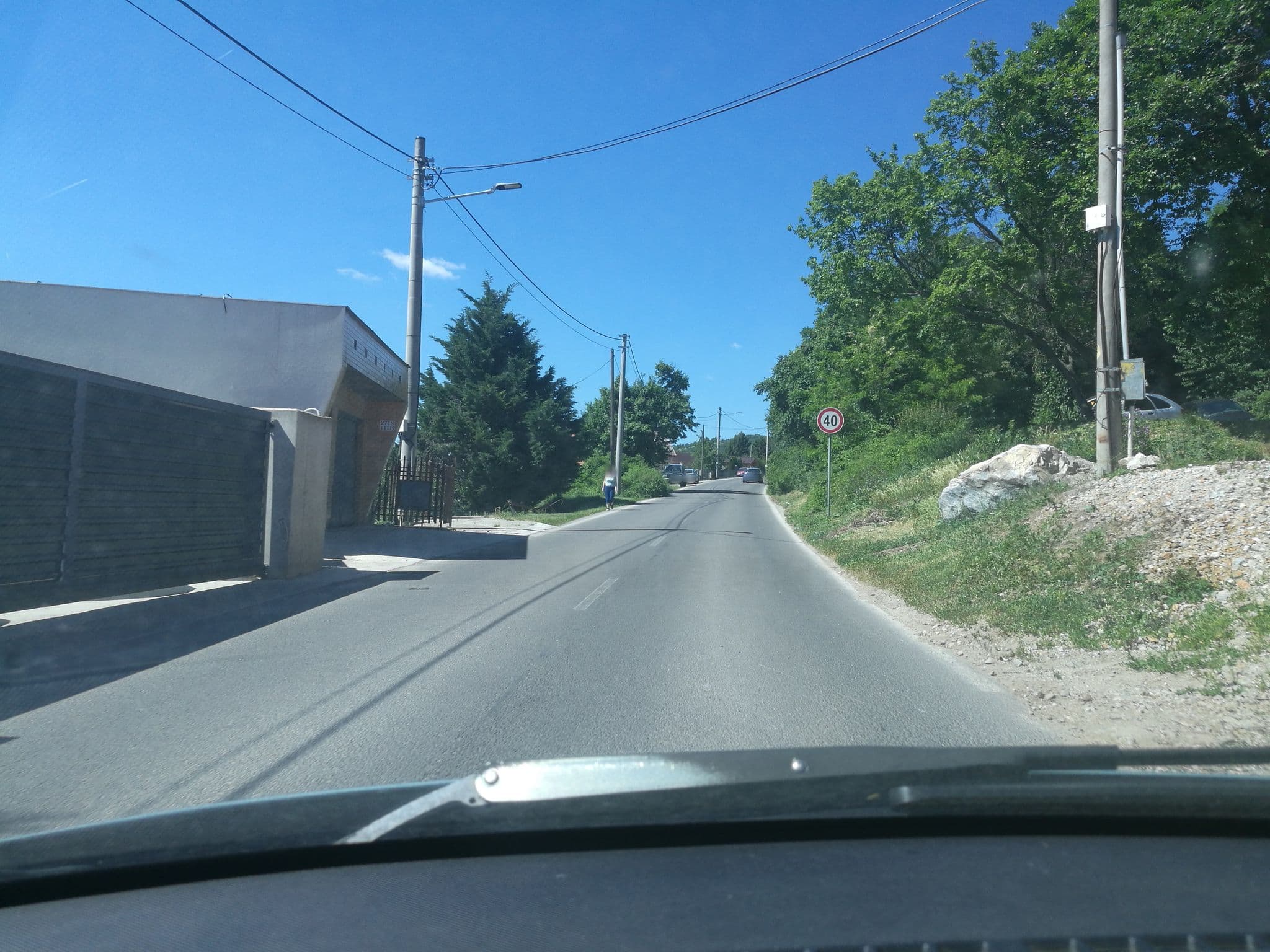 Street view near Penzion Ambarela, Nitrianske Hrnčiarovce — © dusan73 (CC BY-SA · Mapillary)