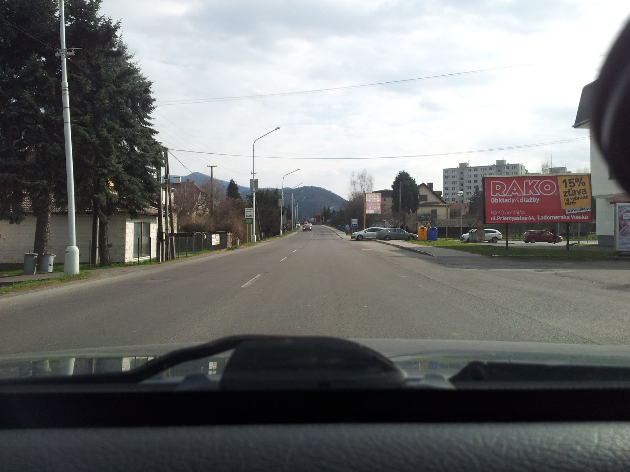 Street view near Vila Silver Green, Žarnovica — © durko_freemap (CC BY-SA · Mapillary)
