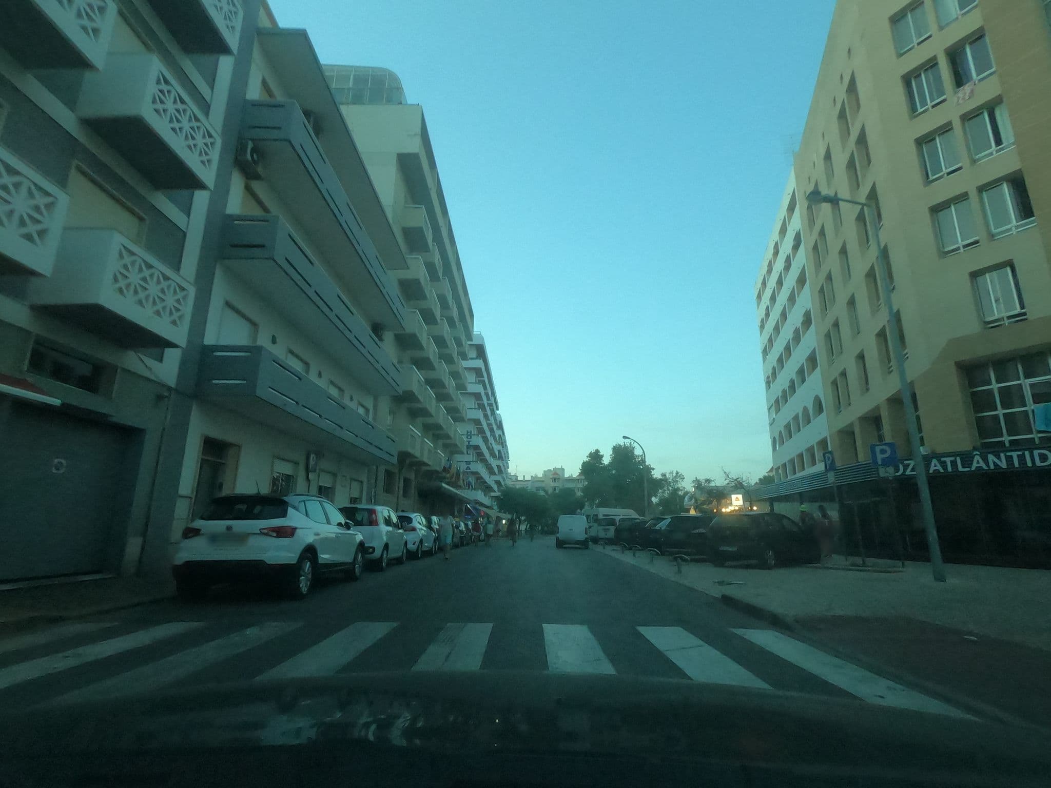 Street view near Foz Atlântida, Monte Gordo — © filohipo (CC BY-SA · Mapillary)