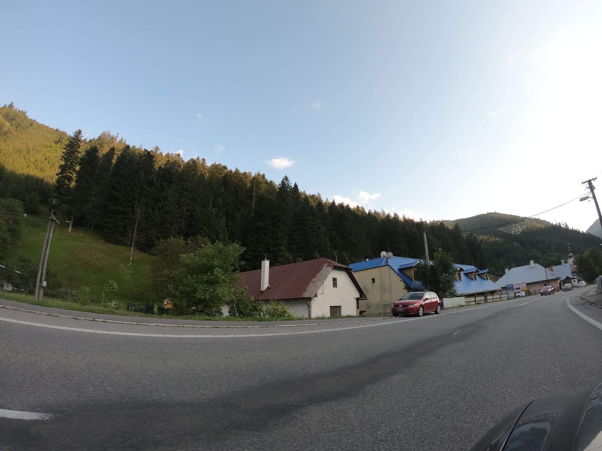 Street view near Penzión pod Donovalmi, Nemce — © richlv (CC BY-SA · Mapillary)
