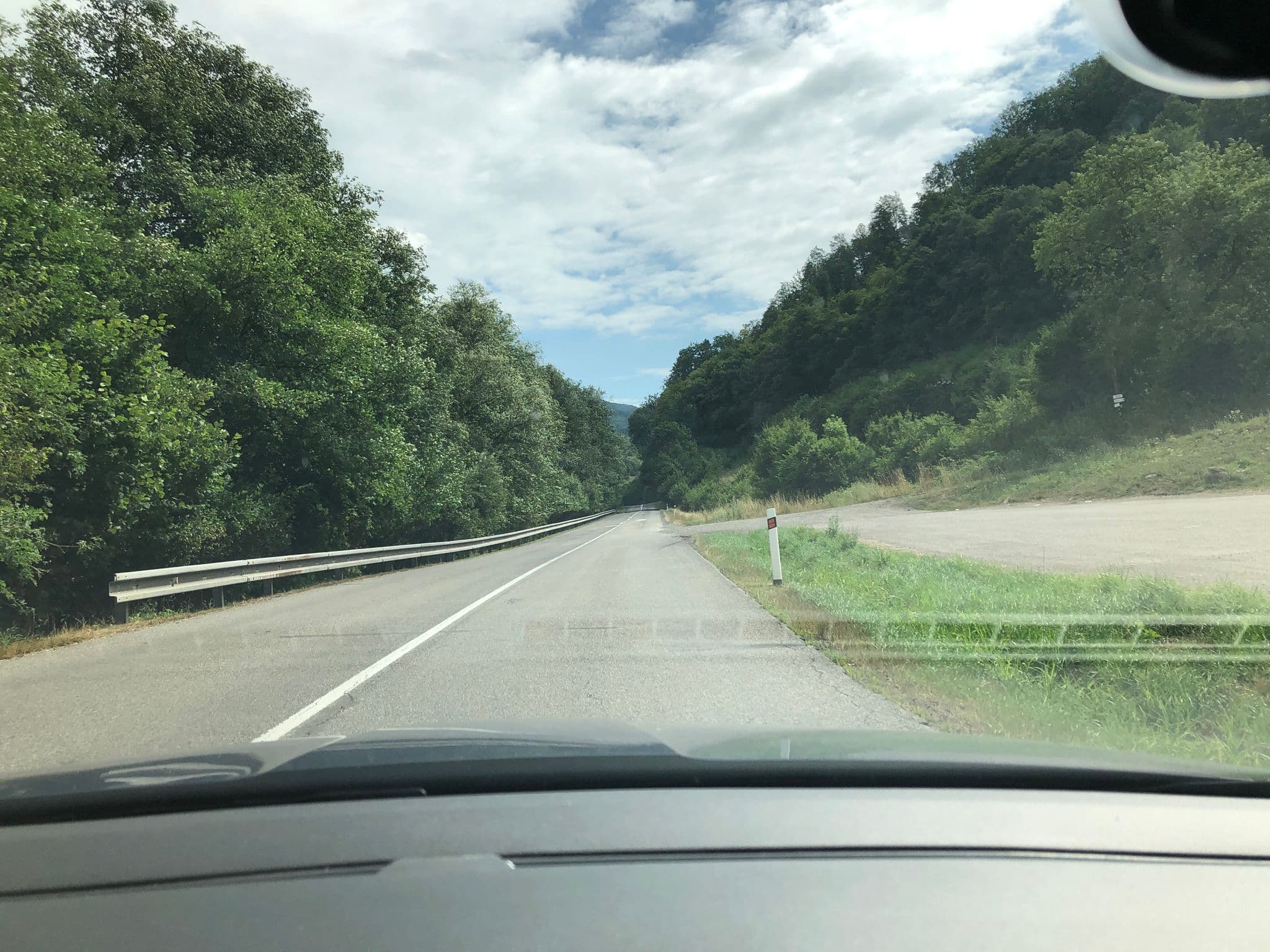Street view near Ján Lahvička, Banská Belá — © atze777 (CC BY-SA · Mapillary)