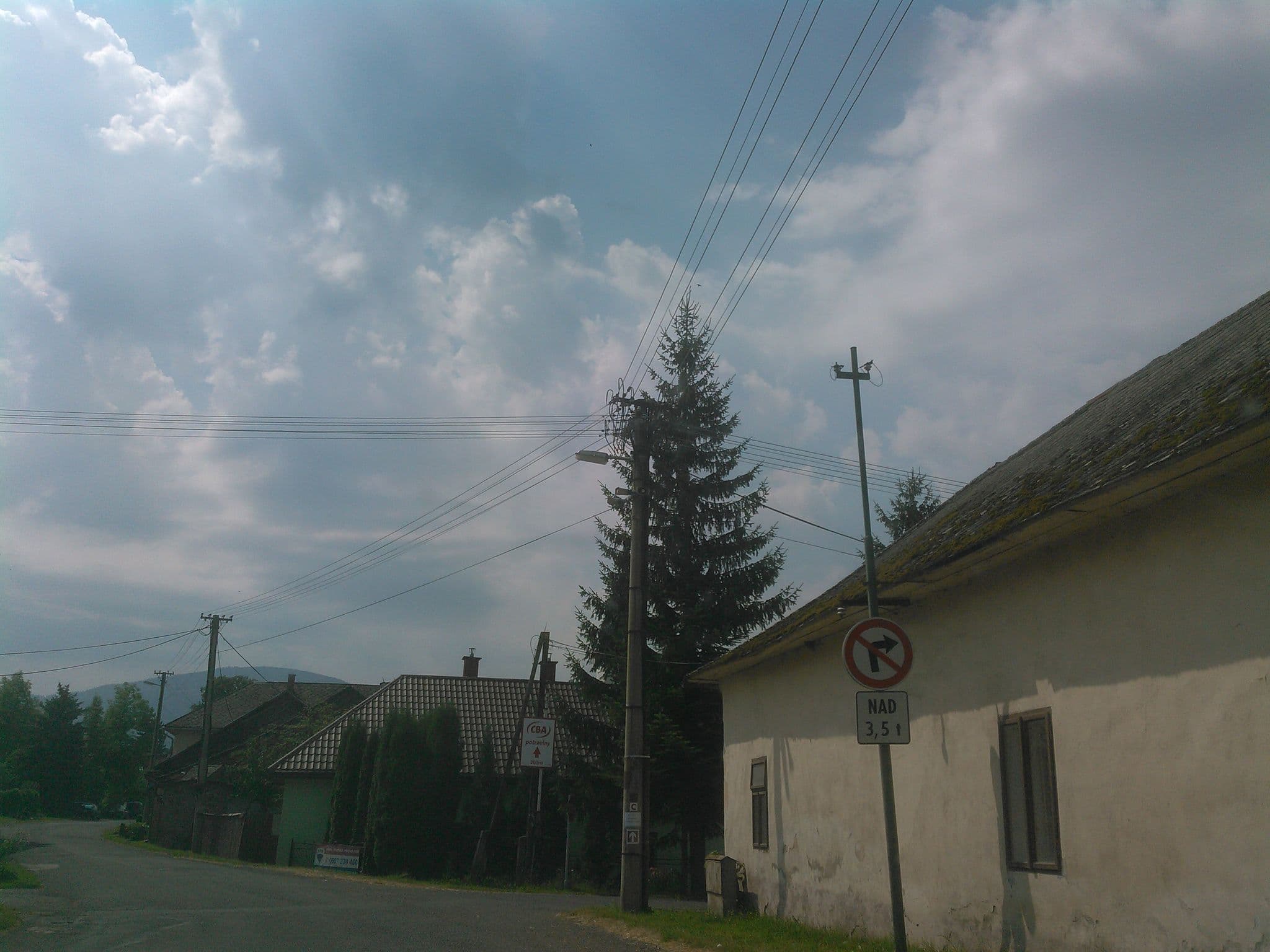 Street view near Katov Dvor, Liptovské Sliače — © michalp (CC BY-SA · Mapillary)