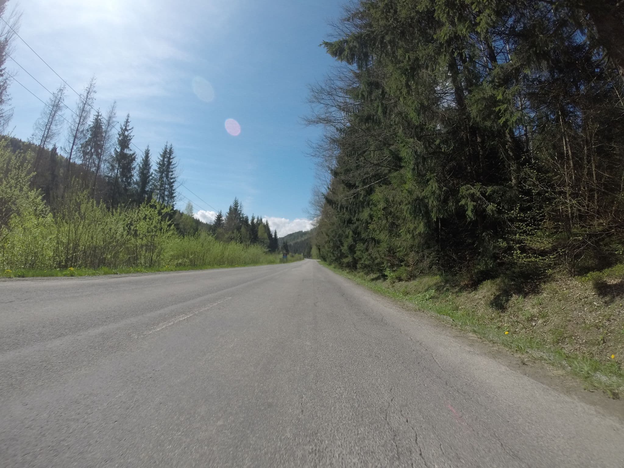 Street view near Golf Hotel at Grey Bear Golf Club, Valaská — © kayle (CC BY-SA · Mapillary)