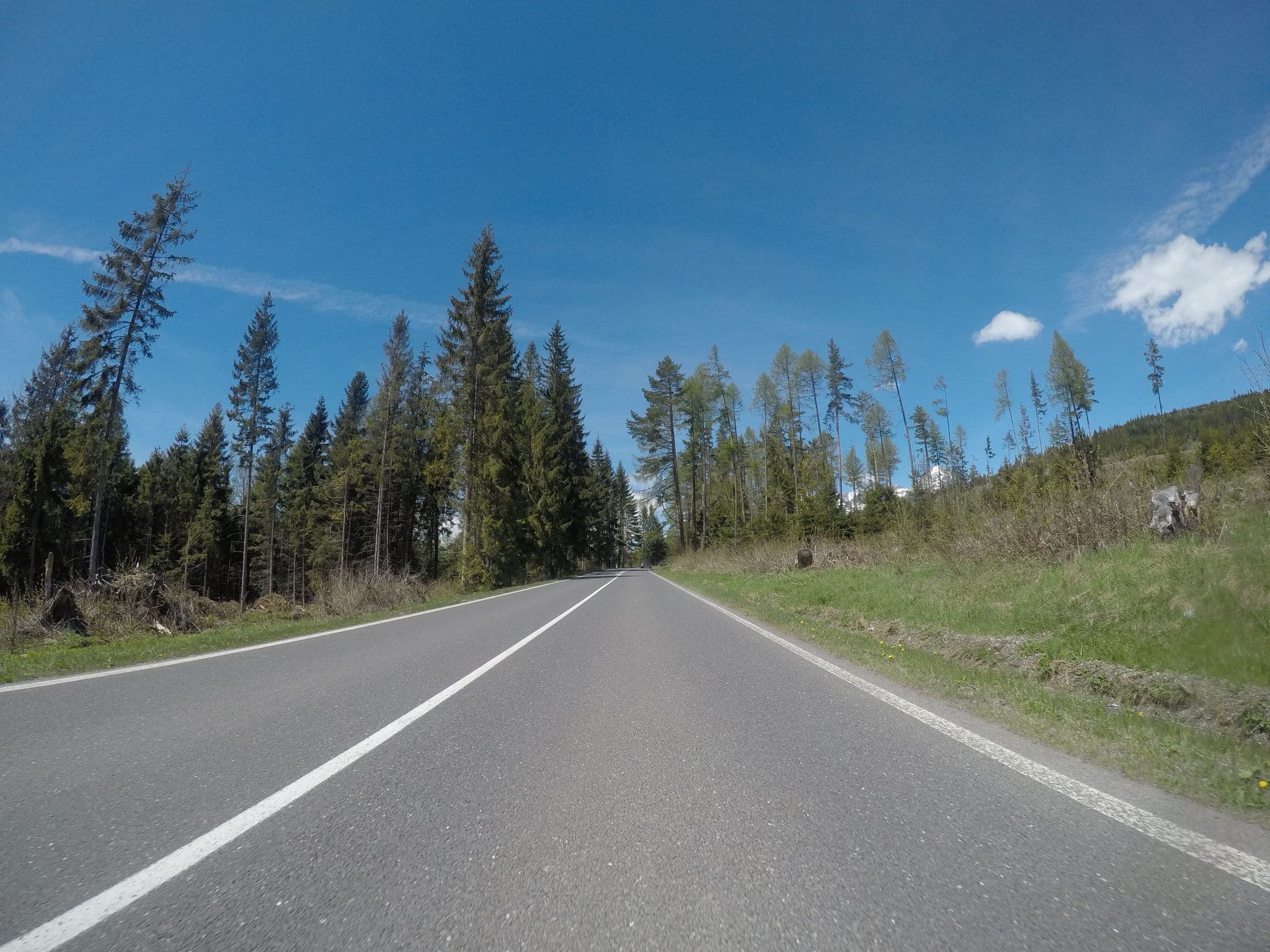 Street view near Chata Zuzanka, Štrba — © chrisbeddow (CC BY-SA · Mapillary)