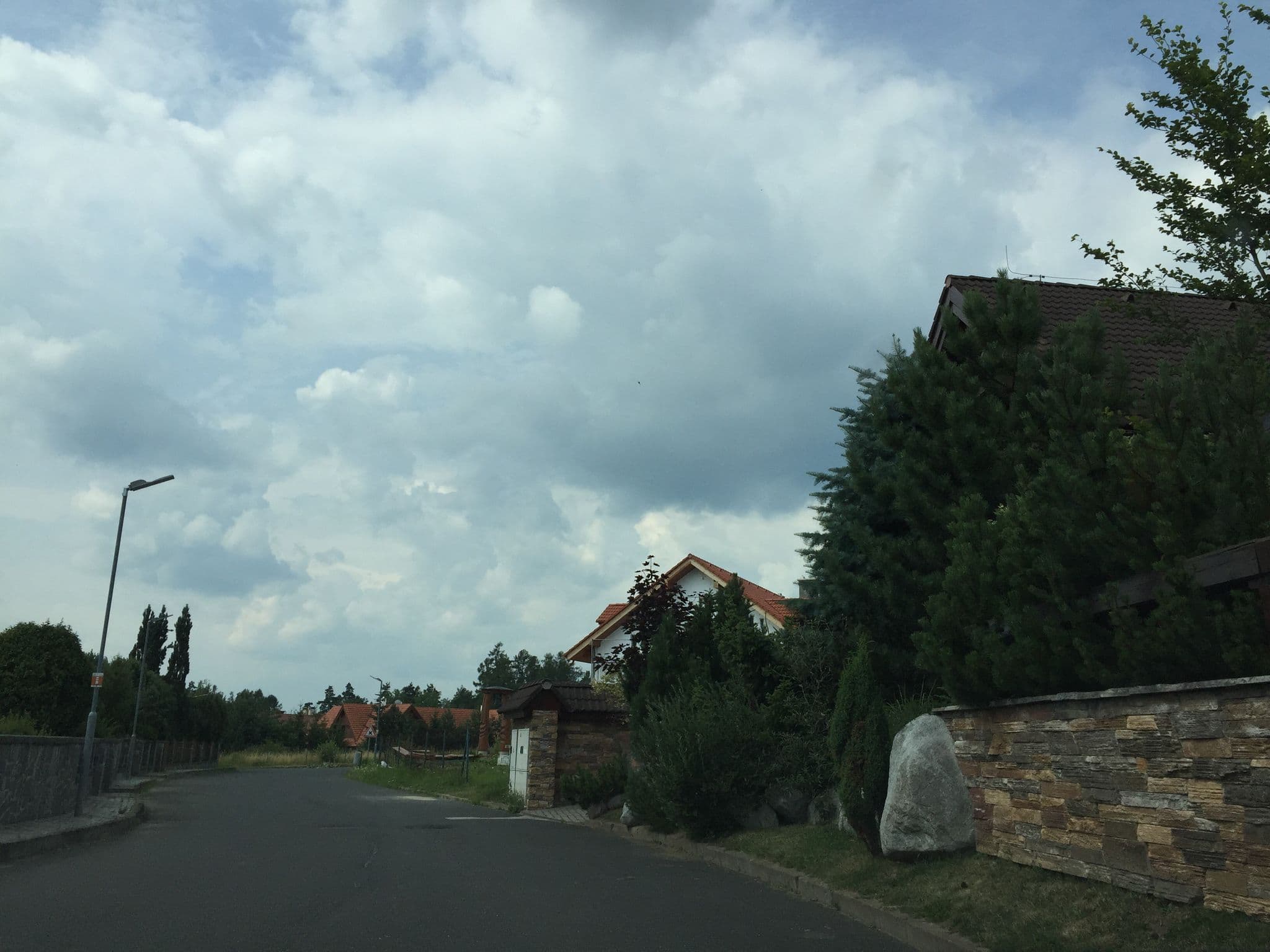 Street view near Vila Grand, Nová Lesná — © richlv (CC BY-SA · Mapillary)