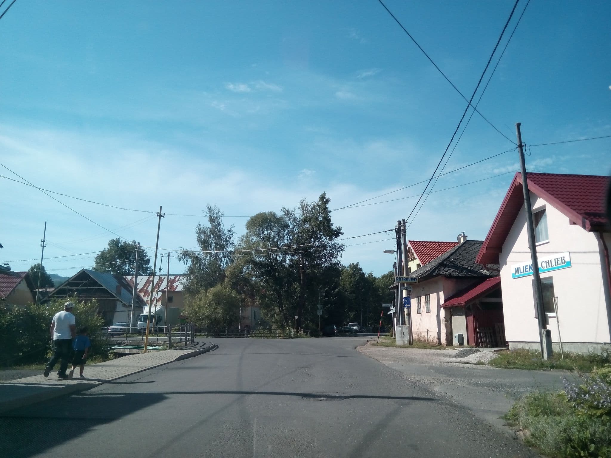 Street view near Adana, Hranovnica — © martin_zdila (CC BY-SA · Mapillary)