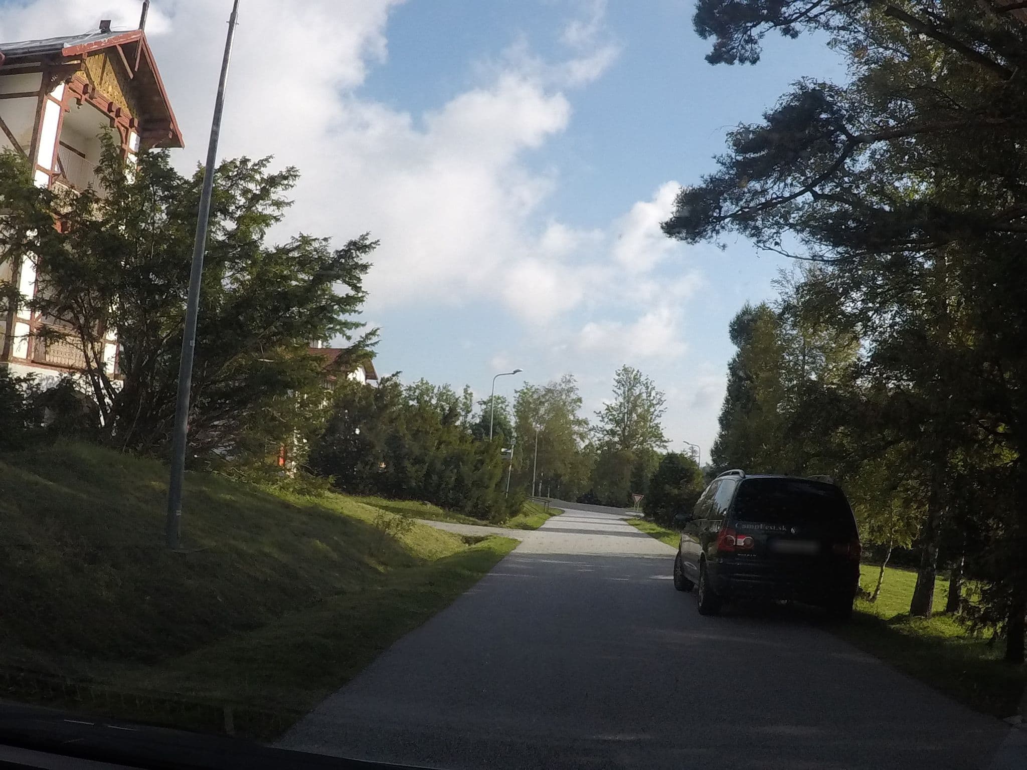 Street view near Vila Kollár - Apartmánový Dom, Vysoké Tatry — © brano (CC BY-SA · Mapillary)