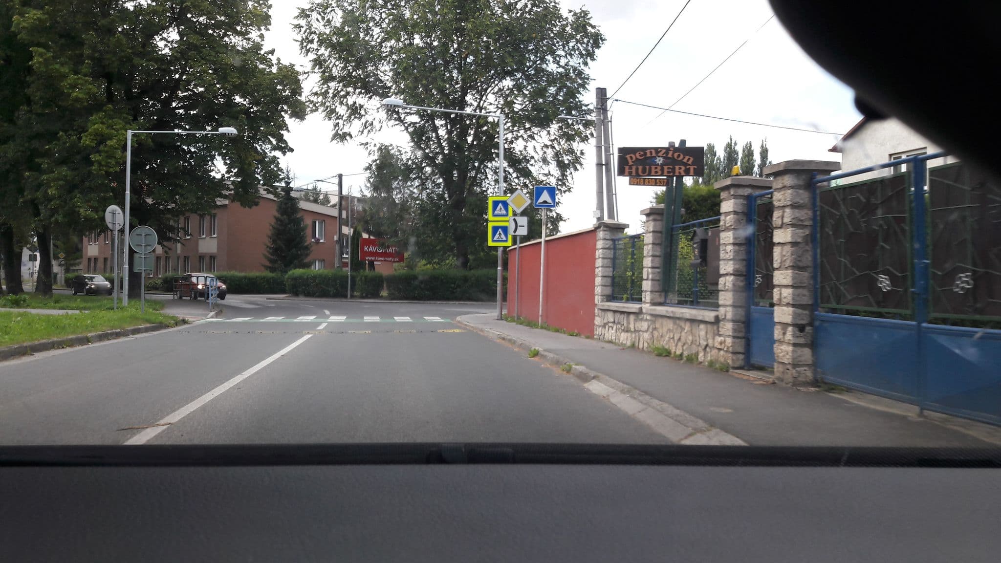 Street view near Penzión Hubert, Kežmarok — © durko_freemap (CC BY-SA · Mapillary)