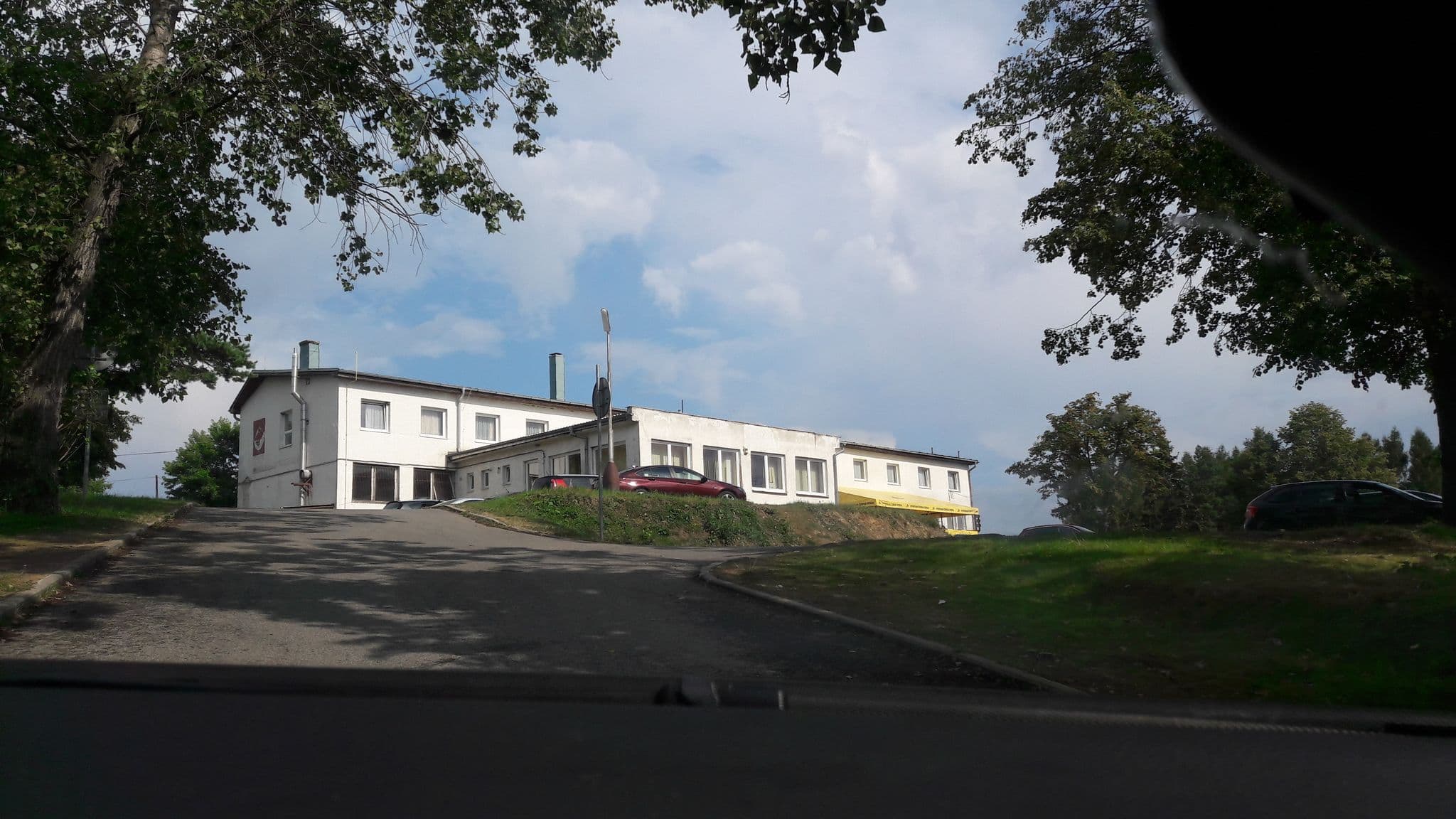 Street view near Bungalovy Vrbov, Vrbov — © durko_freemap (CC BY-SA · Mapillary)