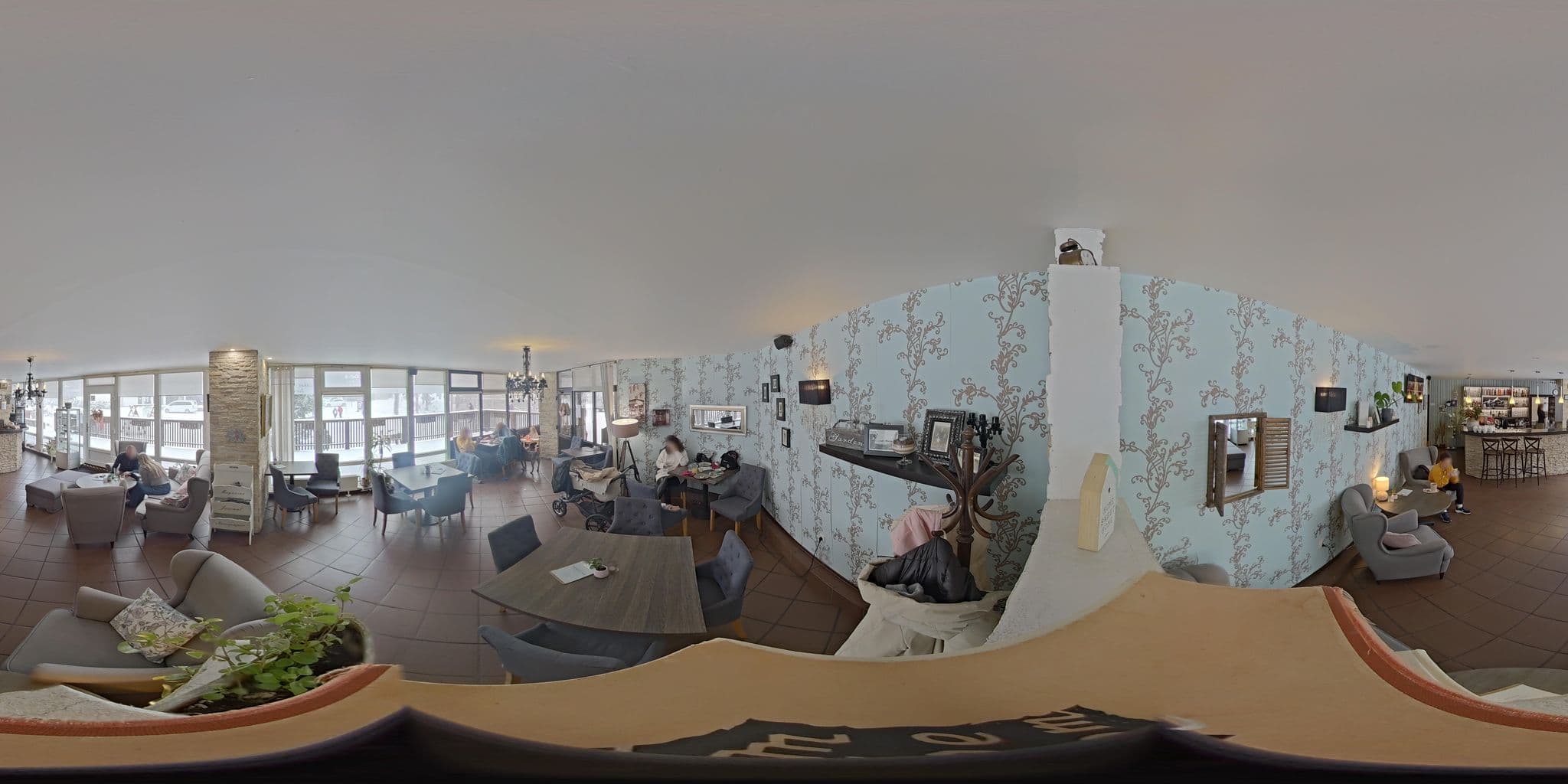 Street view near Suitlife Of Esmée&Lotte, Štrba — © Jarda101 (CC BY-SA · Mapillary)