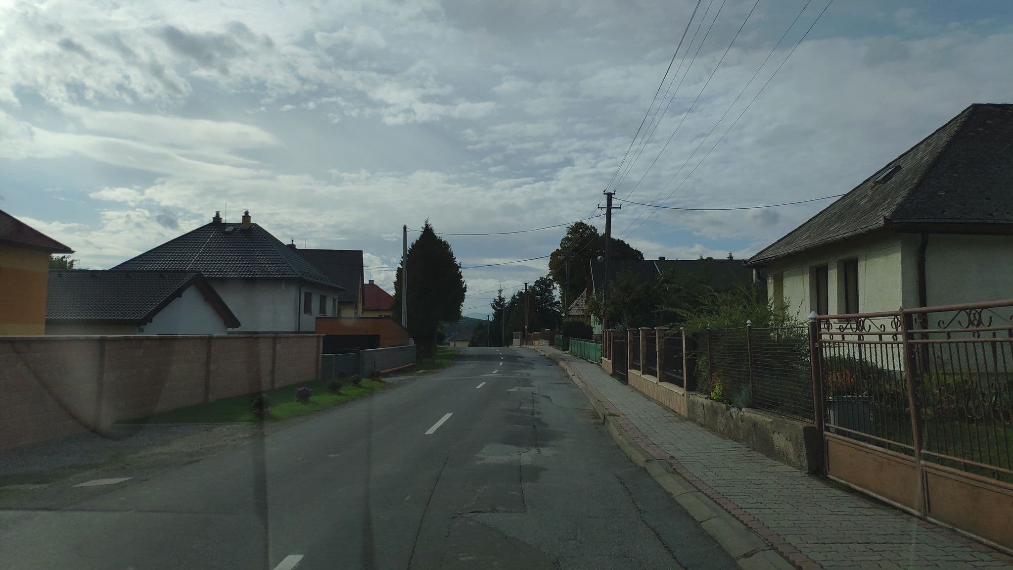 Street view near Kokosovce, Ľubotice — © pavolg (CC BY-SA · Mapillary)